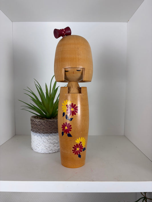 Vintage Gumma kokeshi by Kunio Miyagawa (1933-)