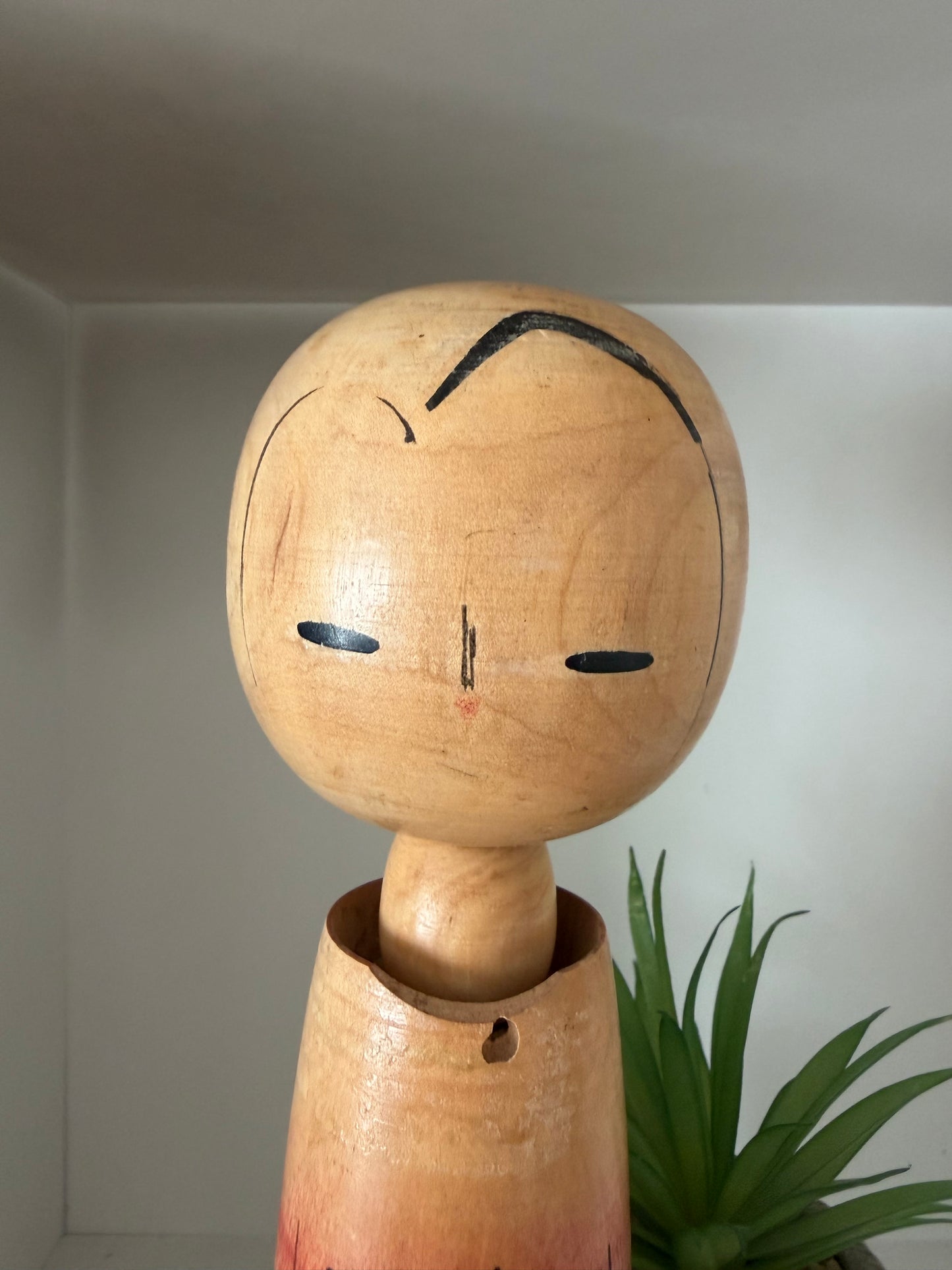 Vintage Sosaku kokeshi by Yajima Suiho (1915-)