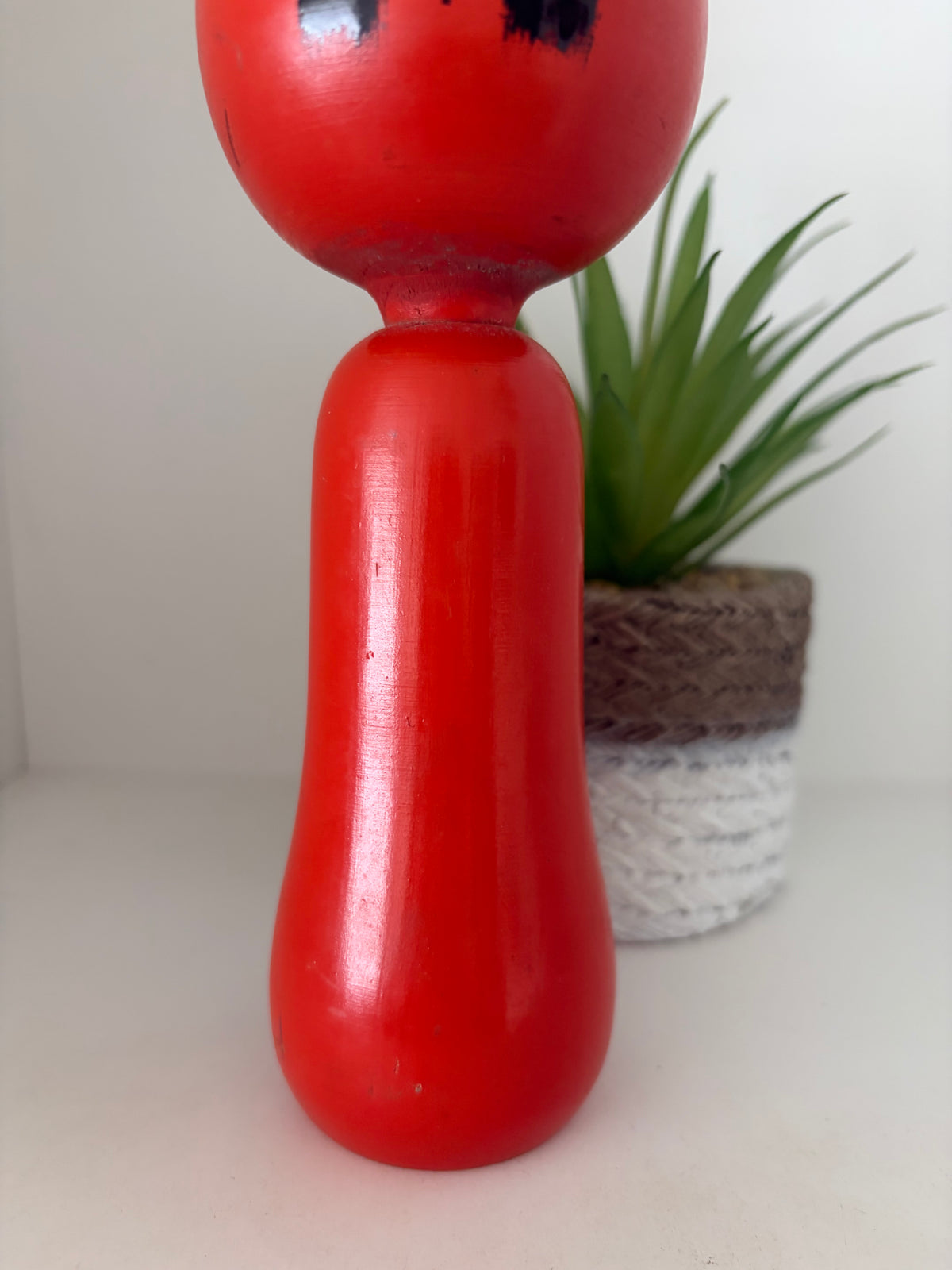 Rare vintage Sosaku kokeshi by Hideo Ishihara (1925-1999)