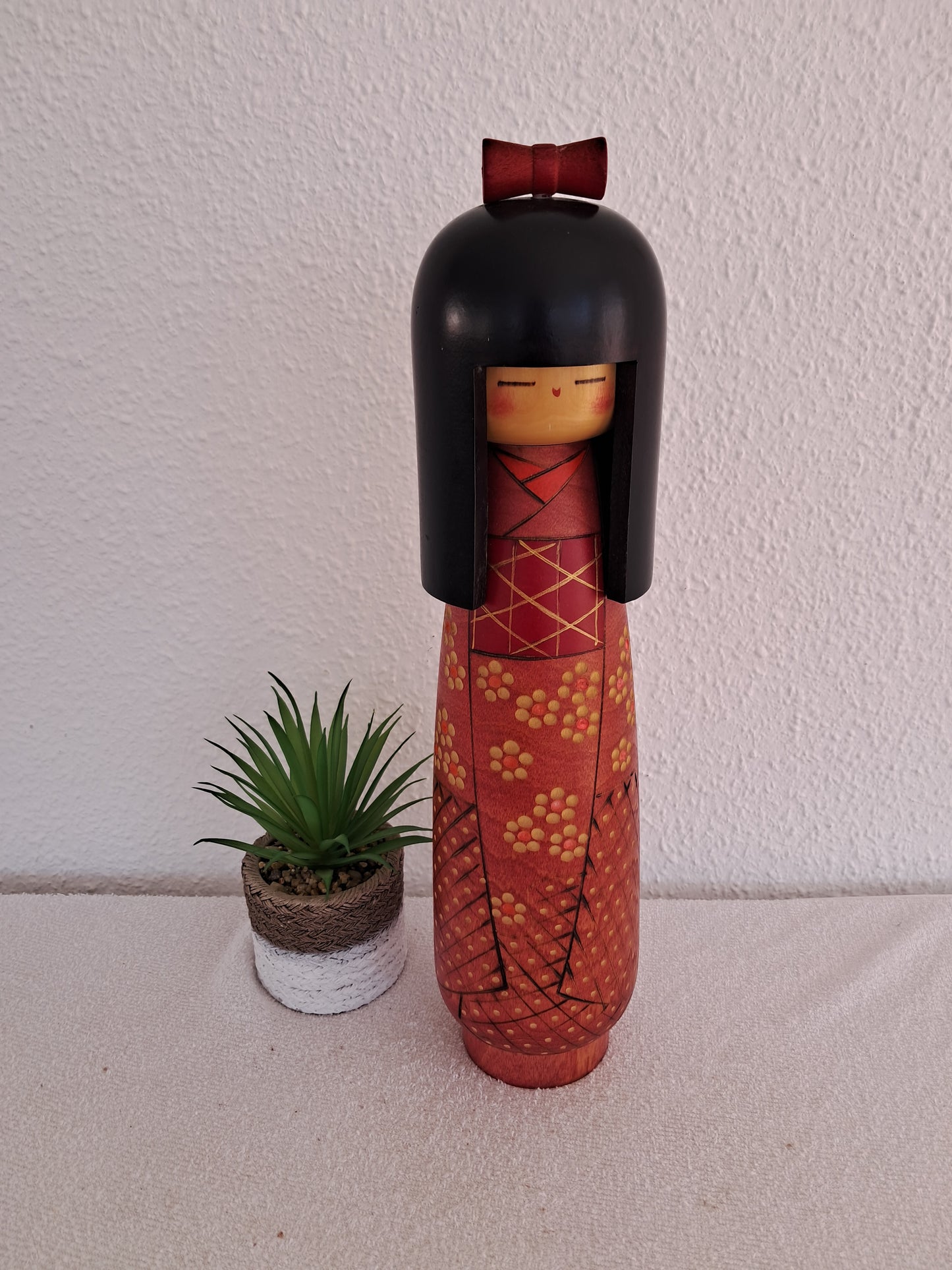 Vintage XL Gumma Kokeshi made by Kazuo Takamizawa (1927-)