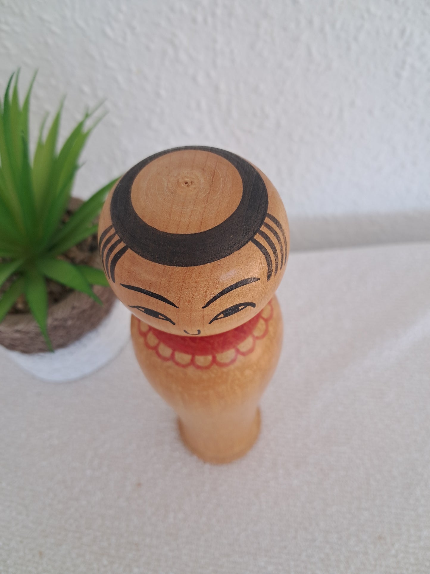 Vintage Nanbu kokeshi by Sakashita Takao (1944-2014)