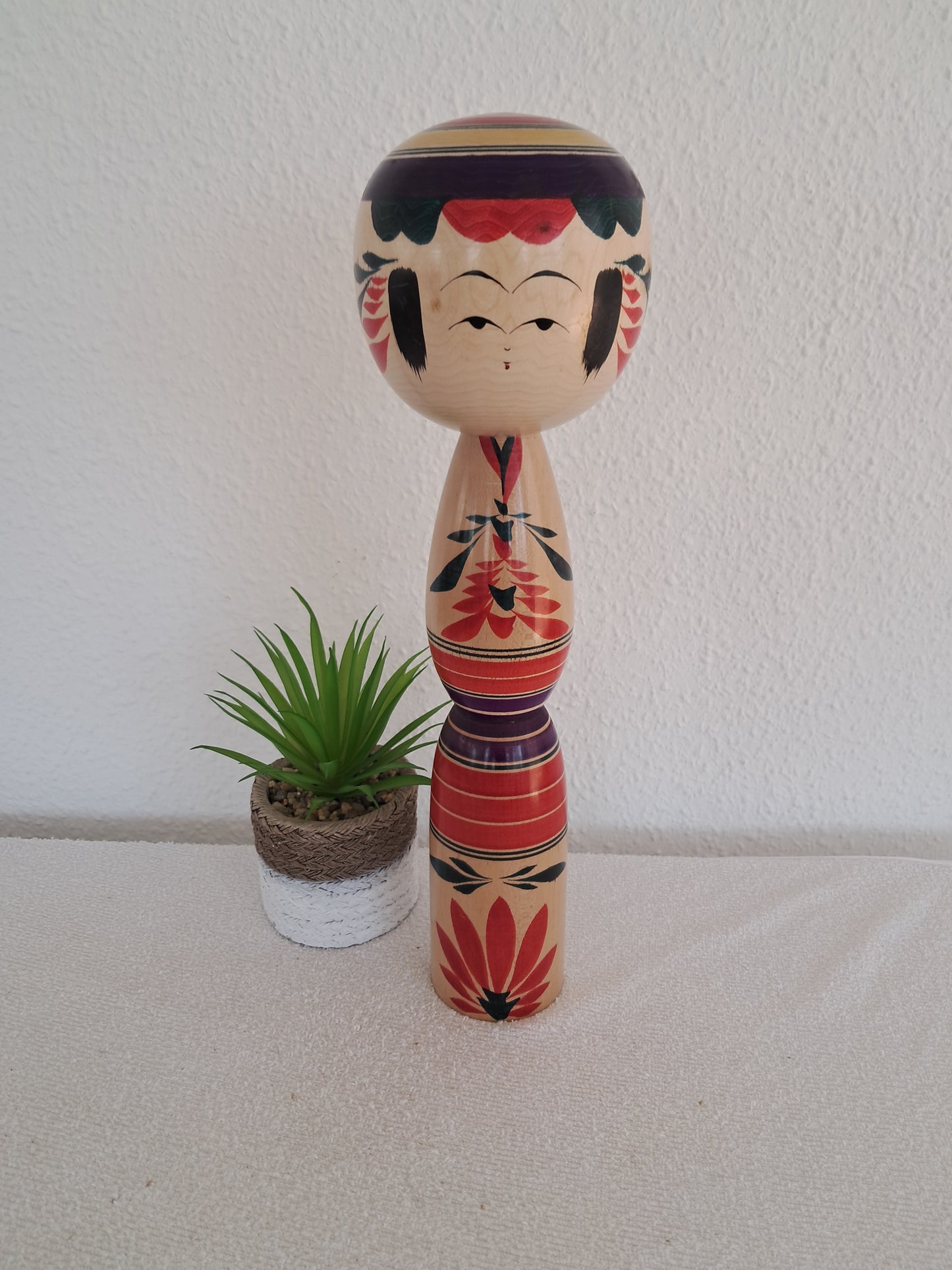 Vintage big Yajiro kokeshi made by Takazawa Noriichi (1941～)