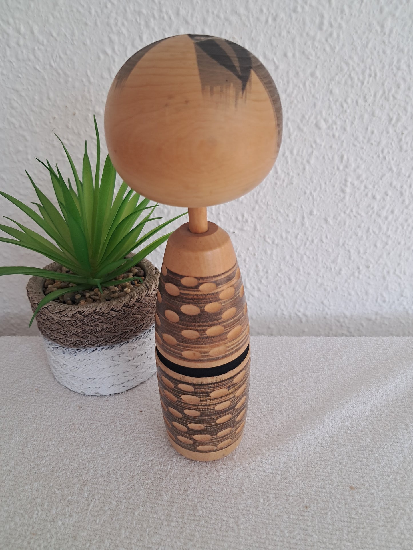 Vintage Sosaku kokeshi made by Katase Kahei  (1922-2015)