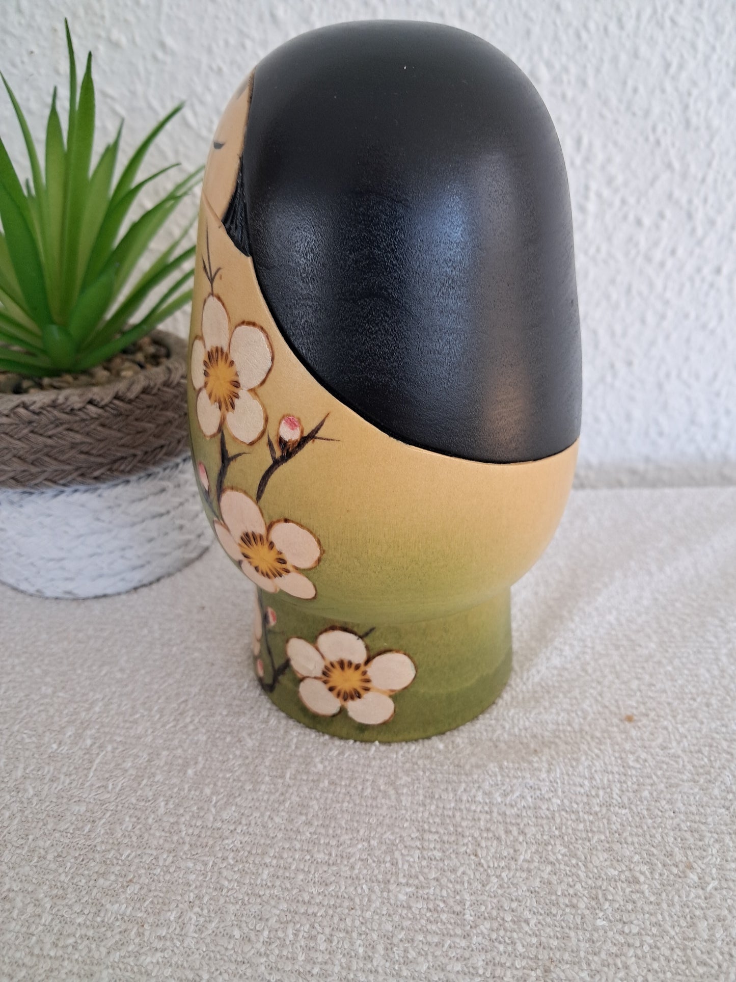 Exclusive Vintage Sosaku Kokeshi by Aoki Ryoka (1931-)