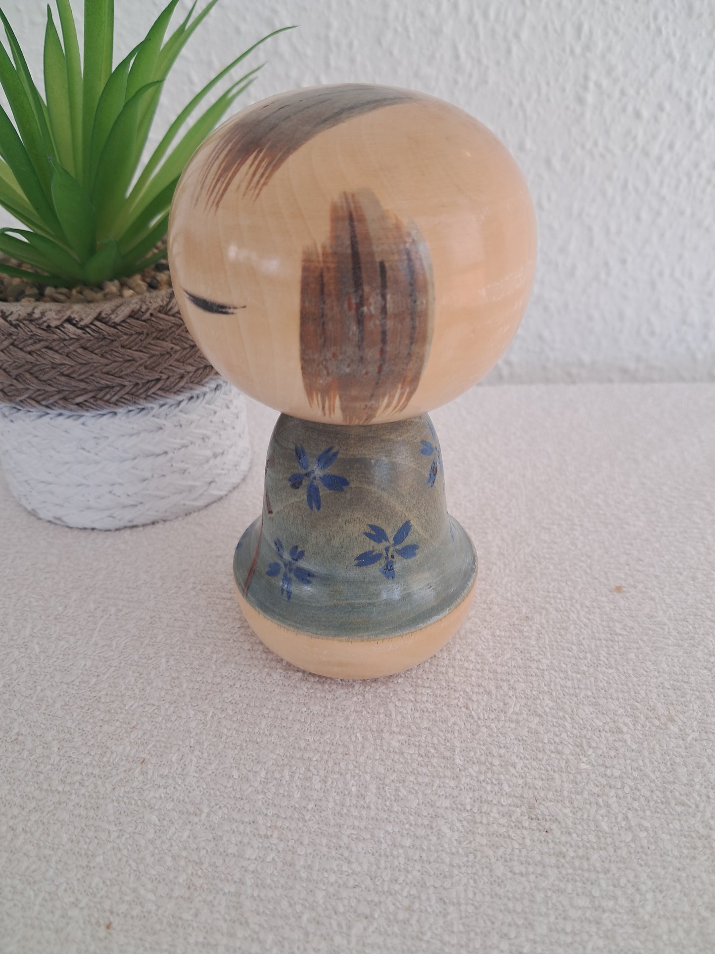 Vintage Sosaku Kokeshi made by Tsujita Ryozo