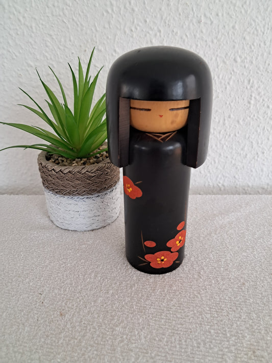 Vintage Gumma kokeshi by koho