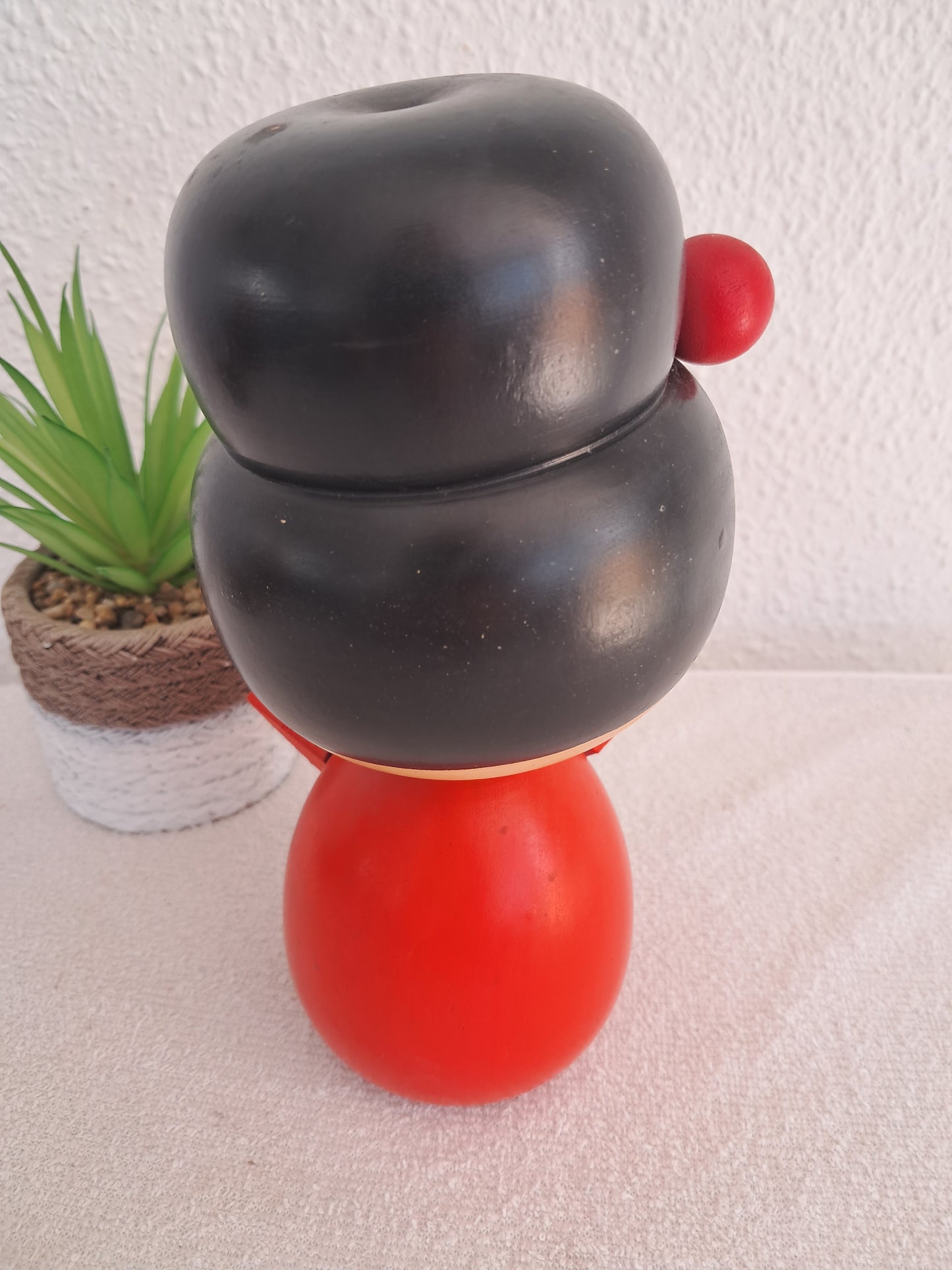 Beautiful chunky vintage sosaku kokeshi made by Sogen