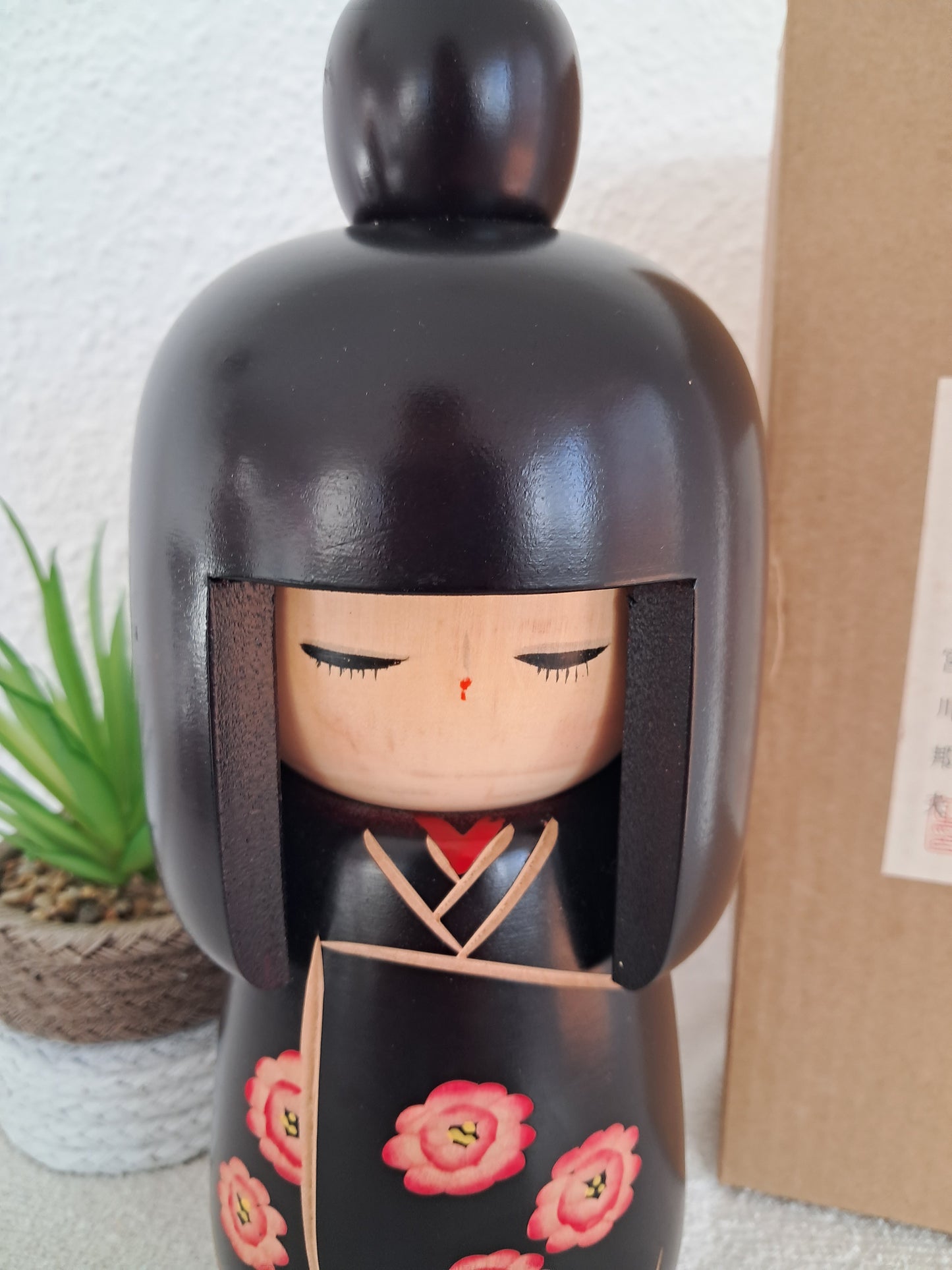 Vintage Gumma Kokeshi by Miyashita Hajime (1940-) - With original box