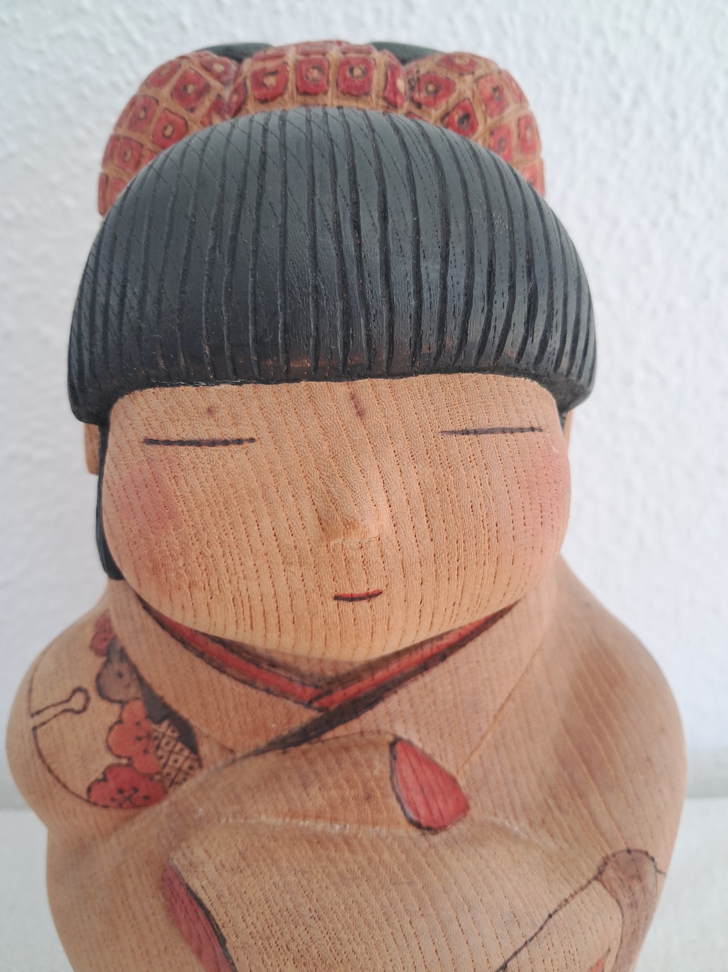 Exclusive large Kokeshi made by Yuko Yamazaki (1956-) Award winning kokeshi!! Museum quality!