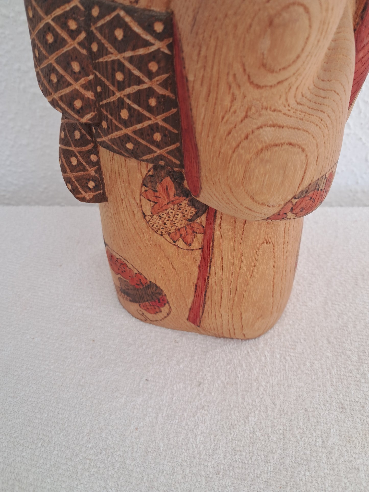 Exclusive large Kokeshi made by Yuko Yamazaki (1956-) Award winning kokeshi!! Museum quality!