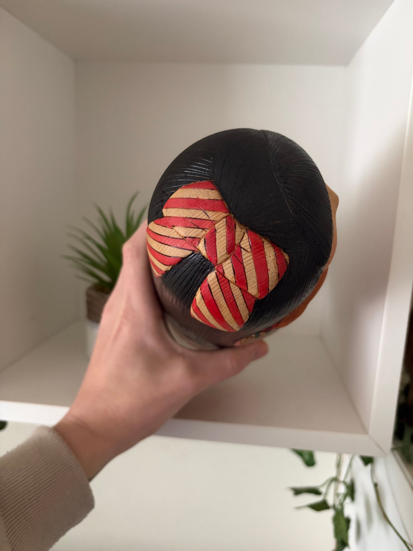 Unique Modern Sosaku kokeshi by Yuko Yamazaki - With box