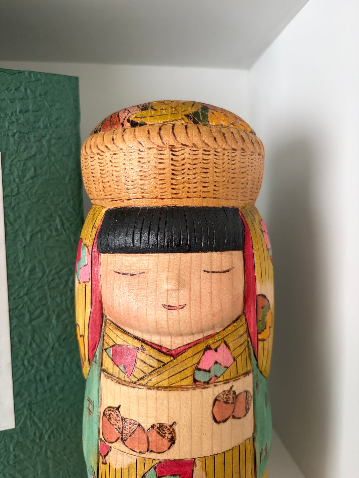 One of a kind kokeshi by Yuko Yamazaki - With box