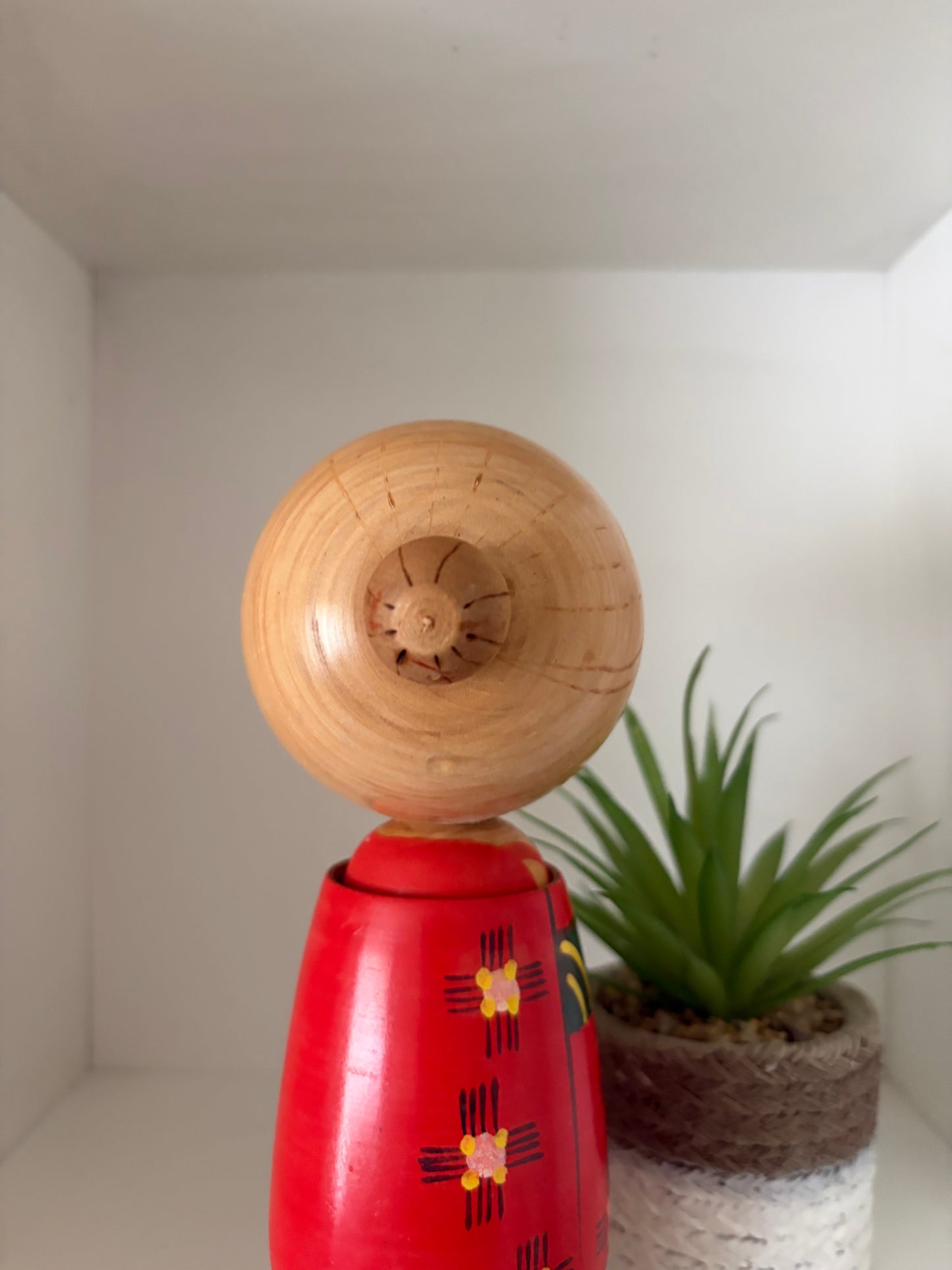 Vintage Sosaku kokeshi by Akira