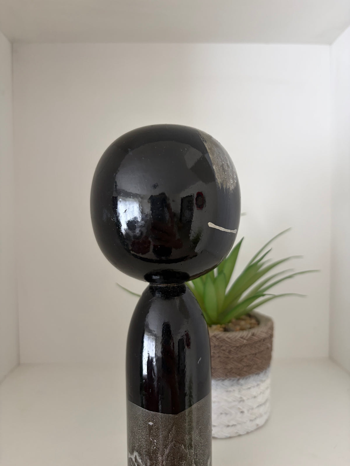Exclusive Sosaku kokeshi by Hideo Ishihara (1925-1999)