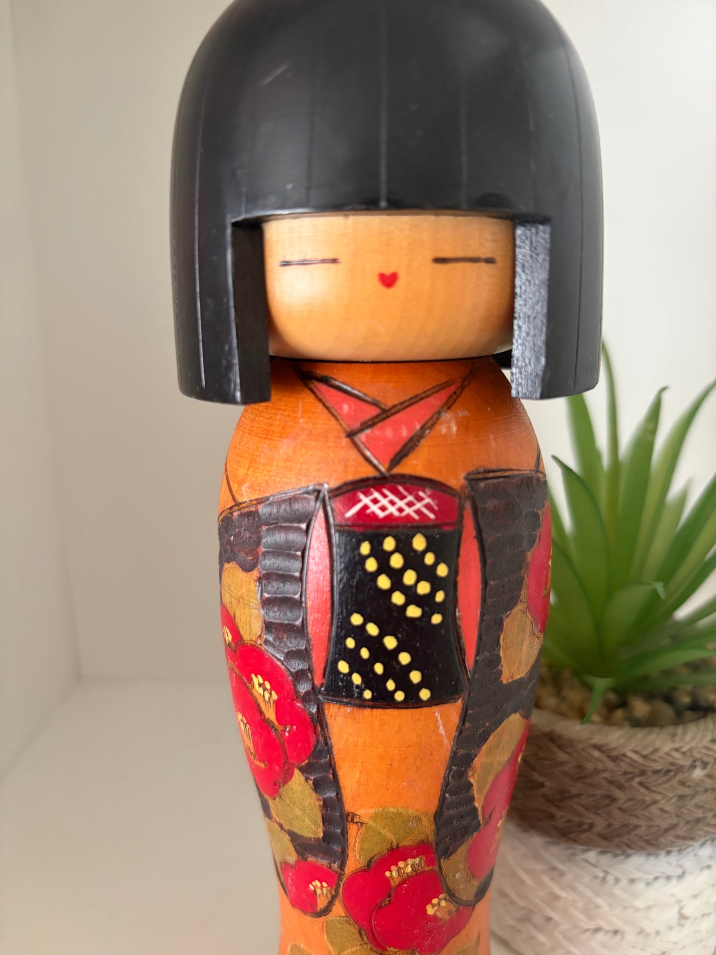 Vintage Gumma kokeshi by Kazuo Takamizawa (1927-)