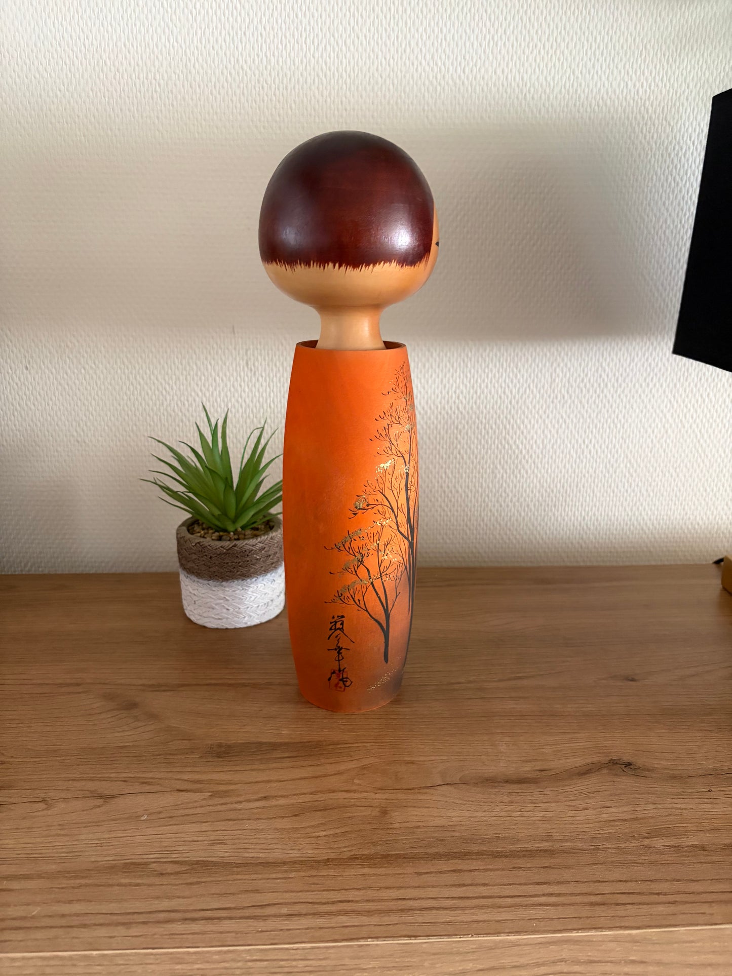 Exclusive vintage Sosaku kokeshi by Aoki Ryoka (1931-)