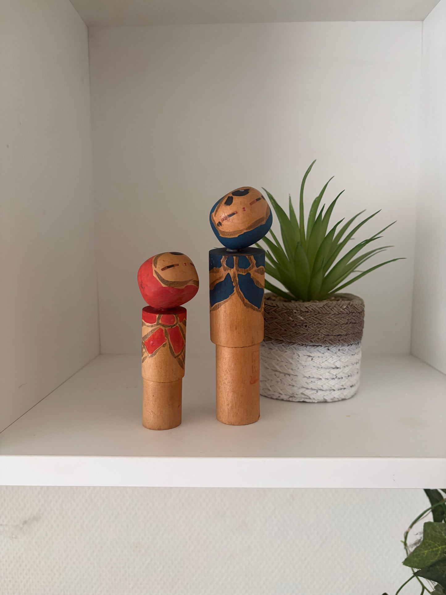 Vintage Mother and Child kokeshi by Kiyohara Takao