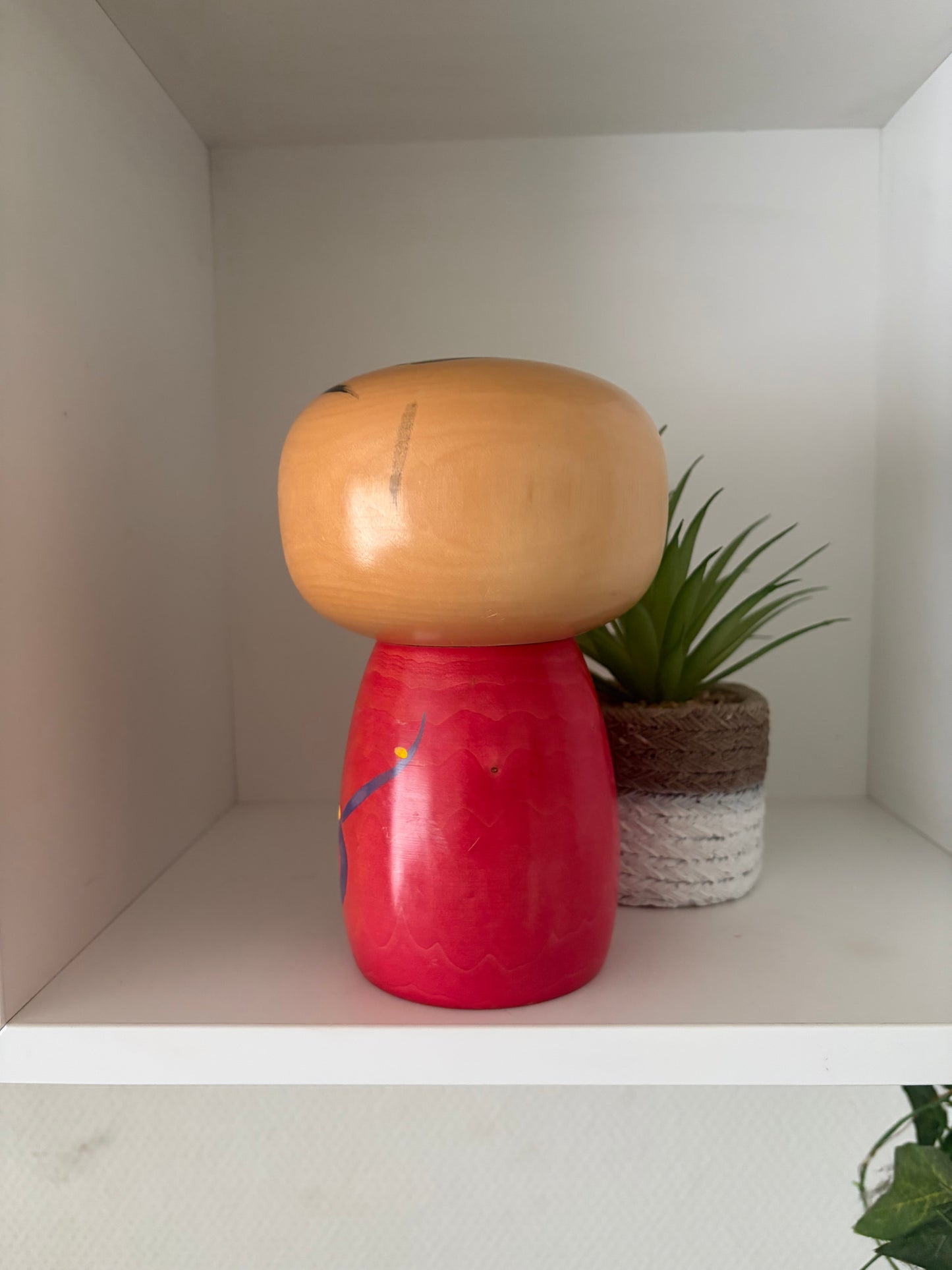 Rare vintage Sosaku kokeshi by Takahashi Hashime (1918-2002)