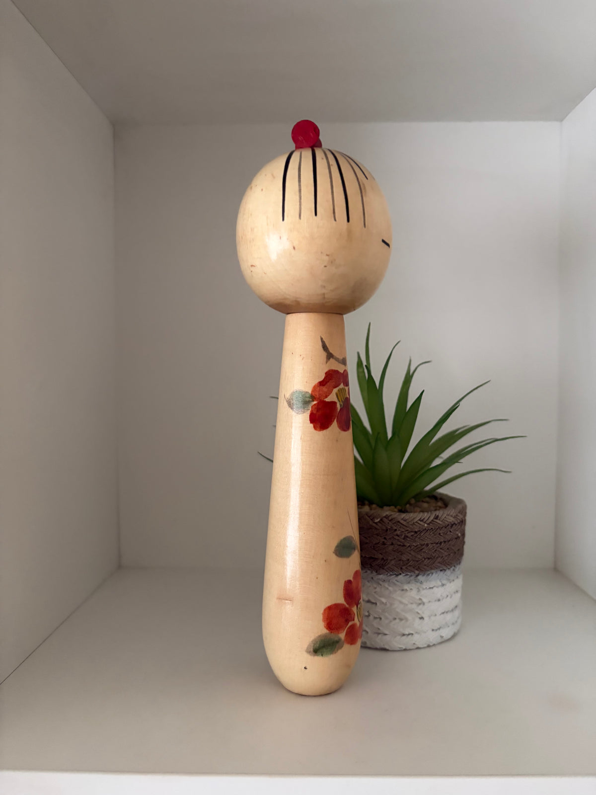 Vintage Sosaku kokeshi by Hogetsu Maruyama