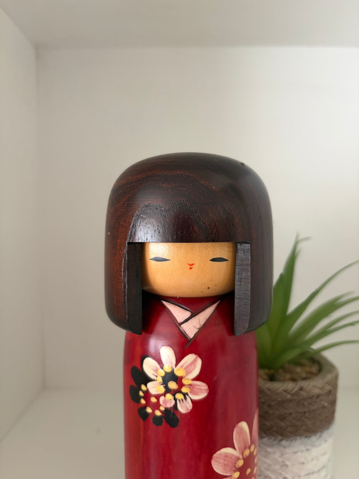 Vintage Gumma kokeshi by Usaburo