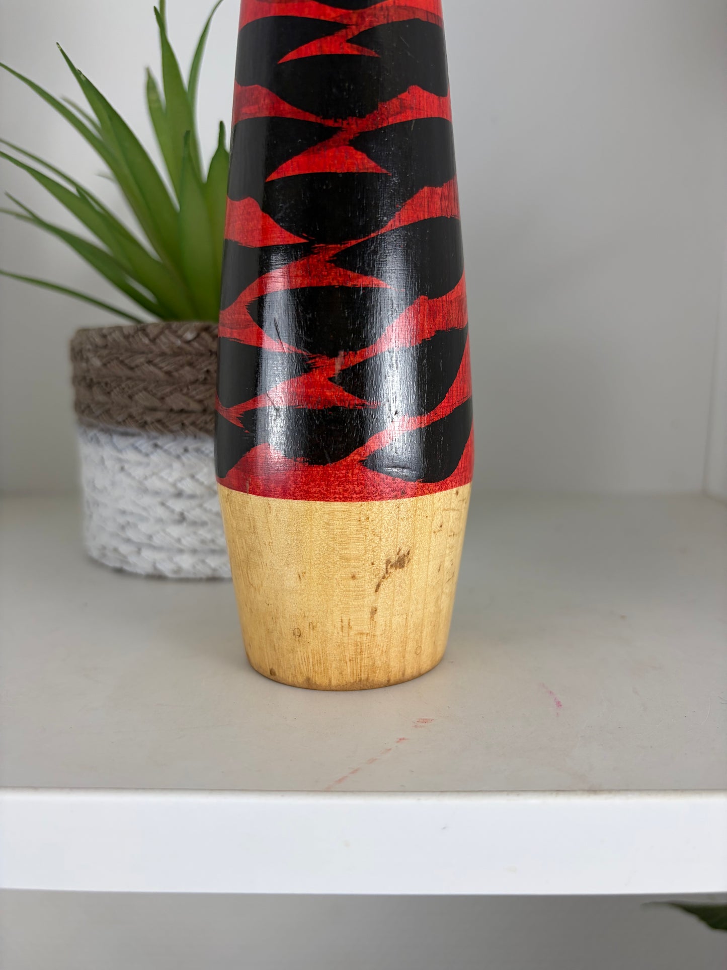 Vintage Sosaku kokeshi by Hideo Ishihara (1925-1999)