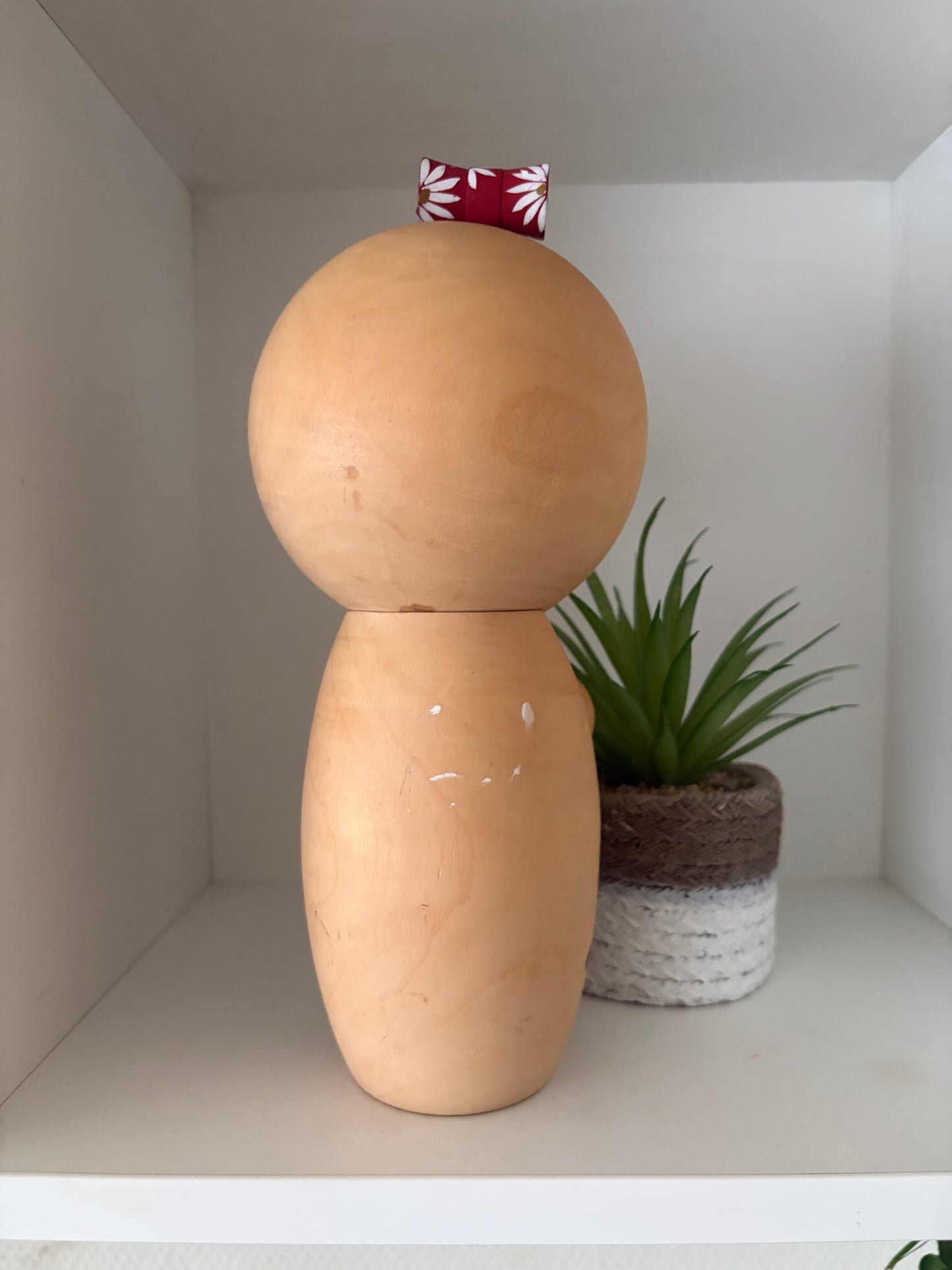 Vintage Sosaku kokeshi by Aoki Ryoka (1931-)