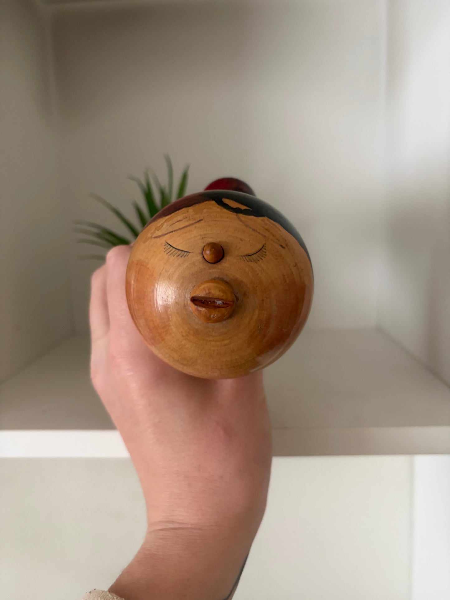 Exclusive Sosaku kokeshi by Tanaka Harumasa (1916-1966)