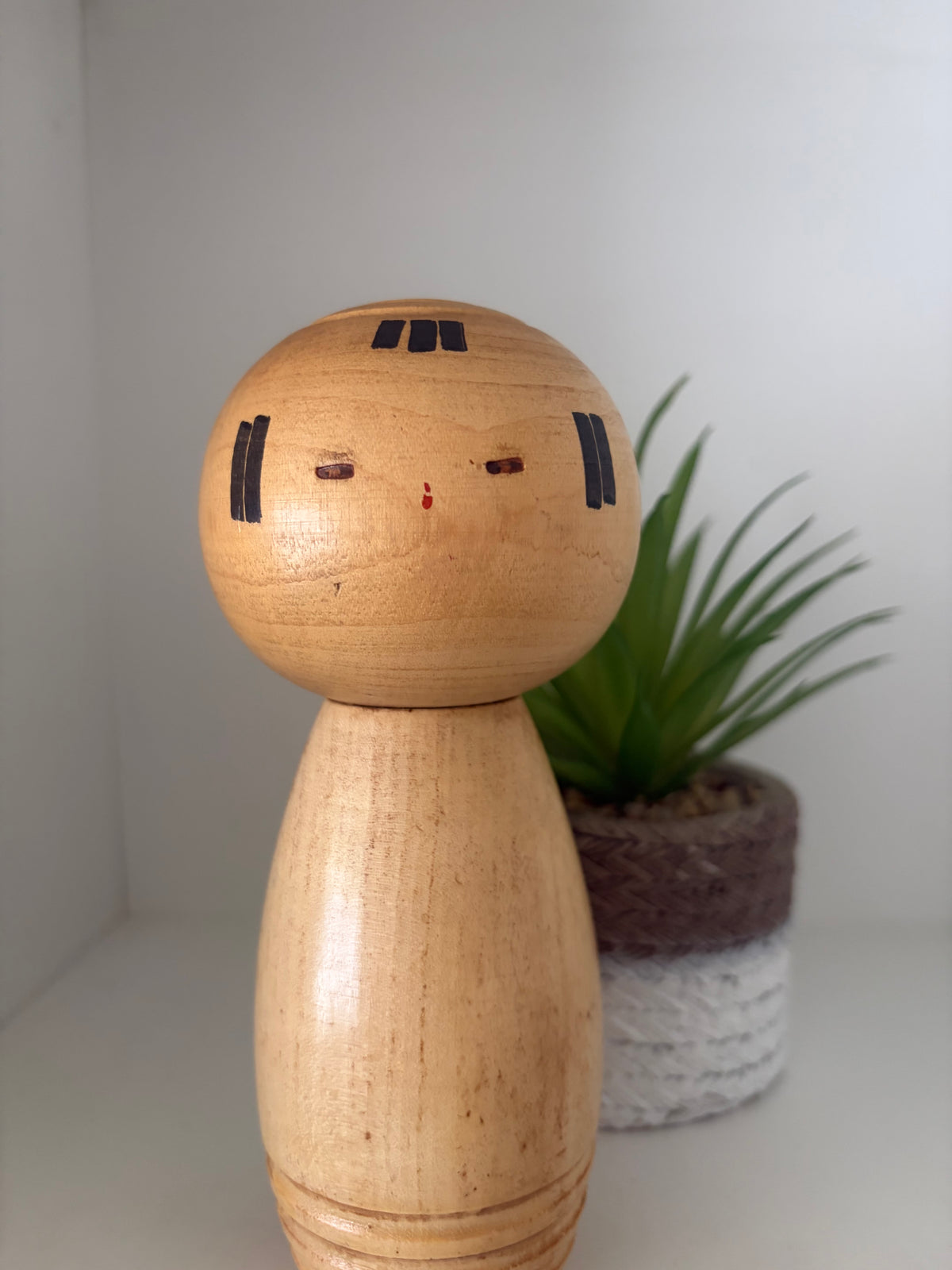 Rare vintage Sosaku kokeshi by Shido Shozan (1932-1995)