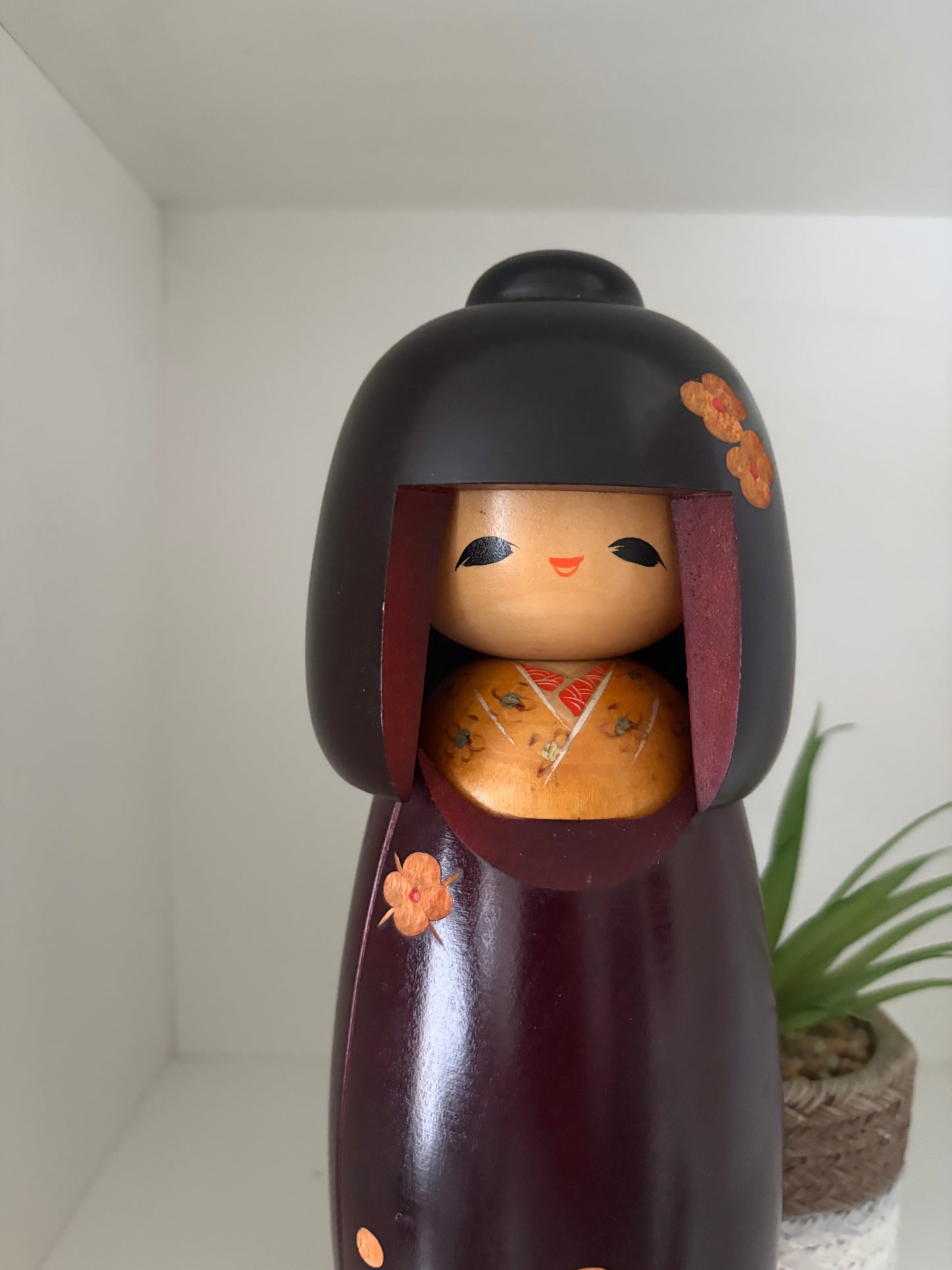 Rare Vintage Sosaku kokeshi by Aoki Ryoka (1931-)