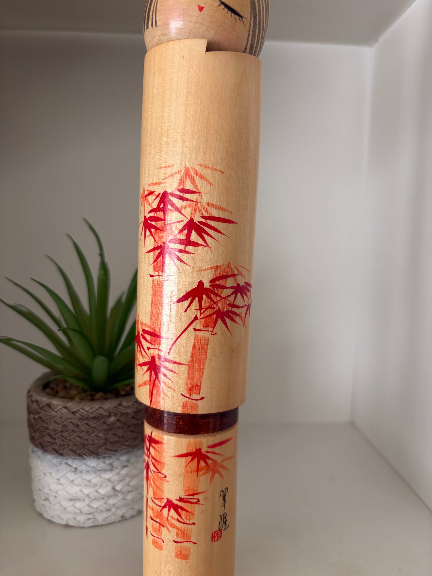 Vintage Sosaku kokeshi by Sato Suigai (1920-) - With box