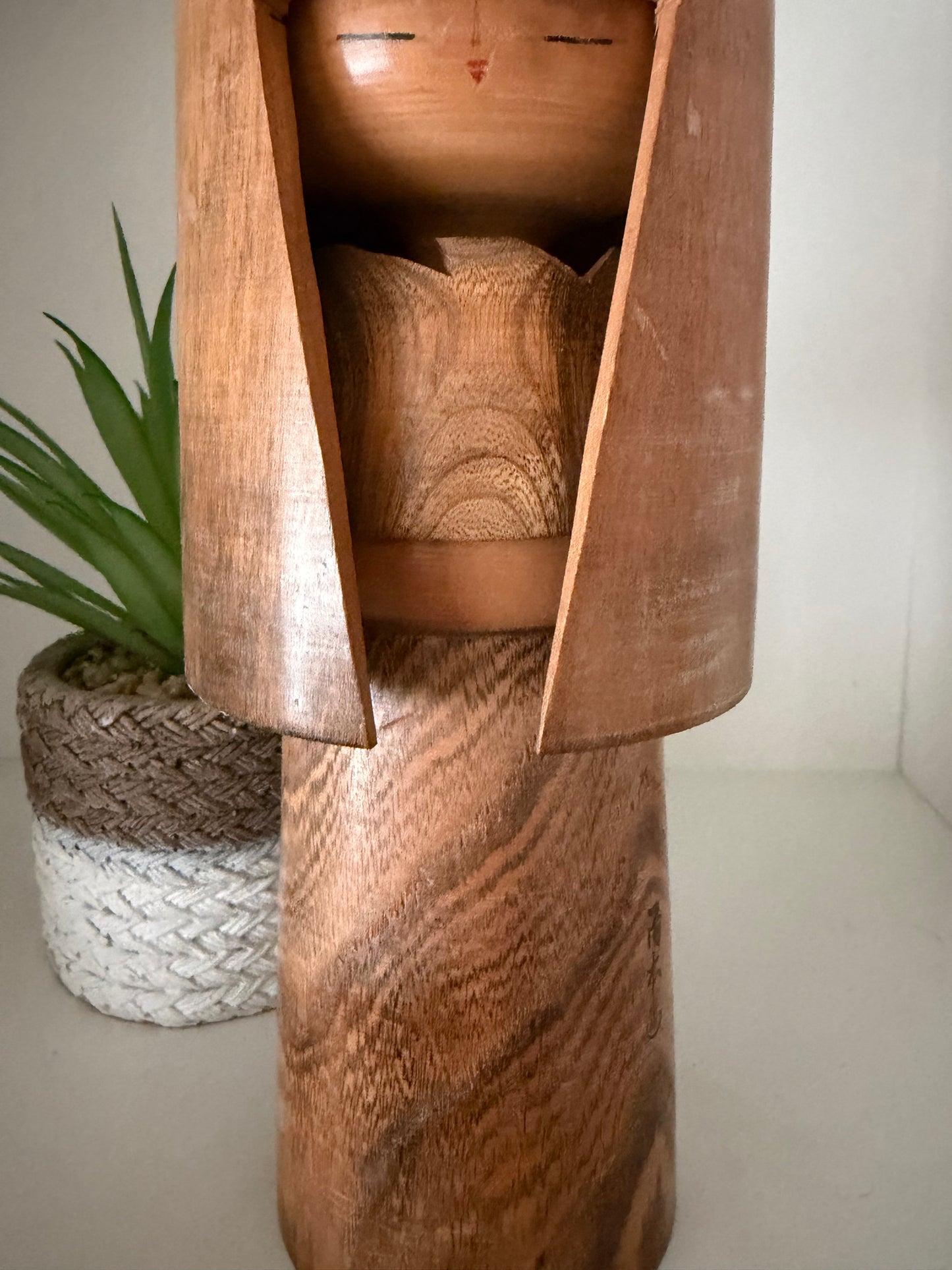 Vintage Sosaku kokeshi by Takanashi