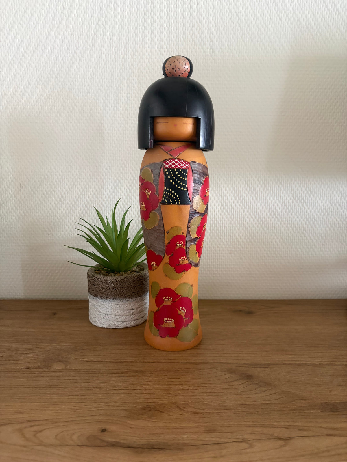 Vintage Gumma kokeshi by Kazuo Takamizawa (1927-) BIG version!