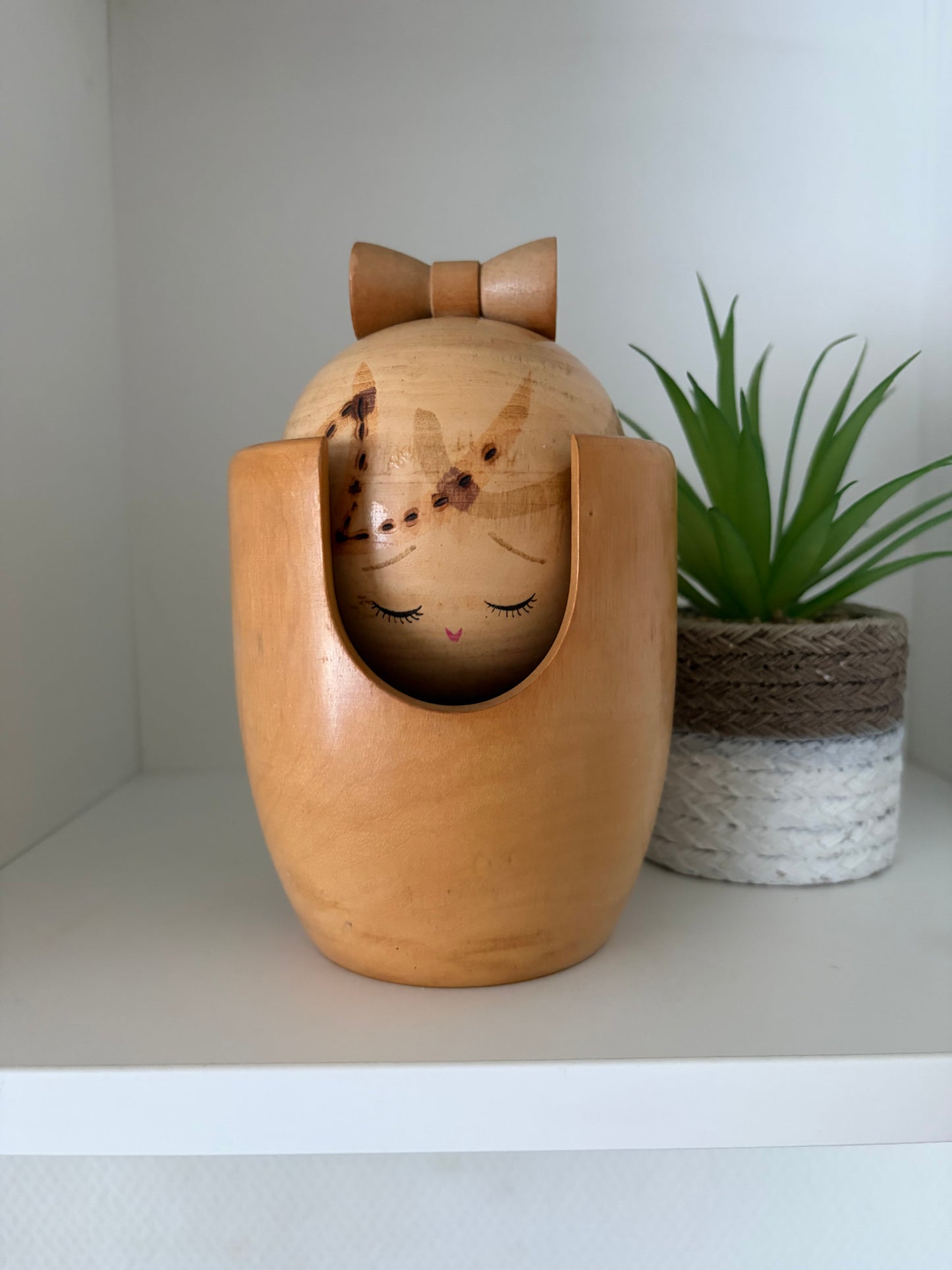 Rare vintage chunky Sosaku kokeshi by Tanaka Harumasa (1916-1966) - She as two different faces!