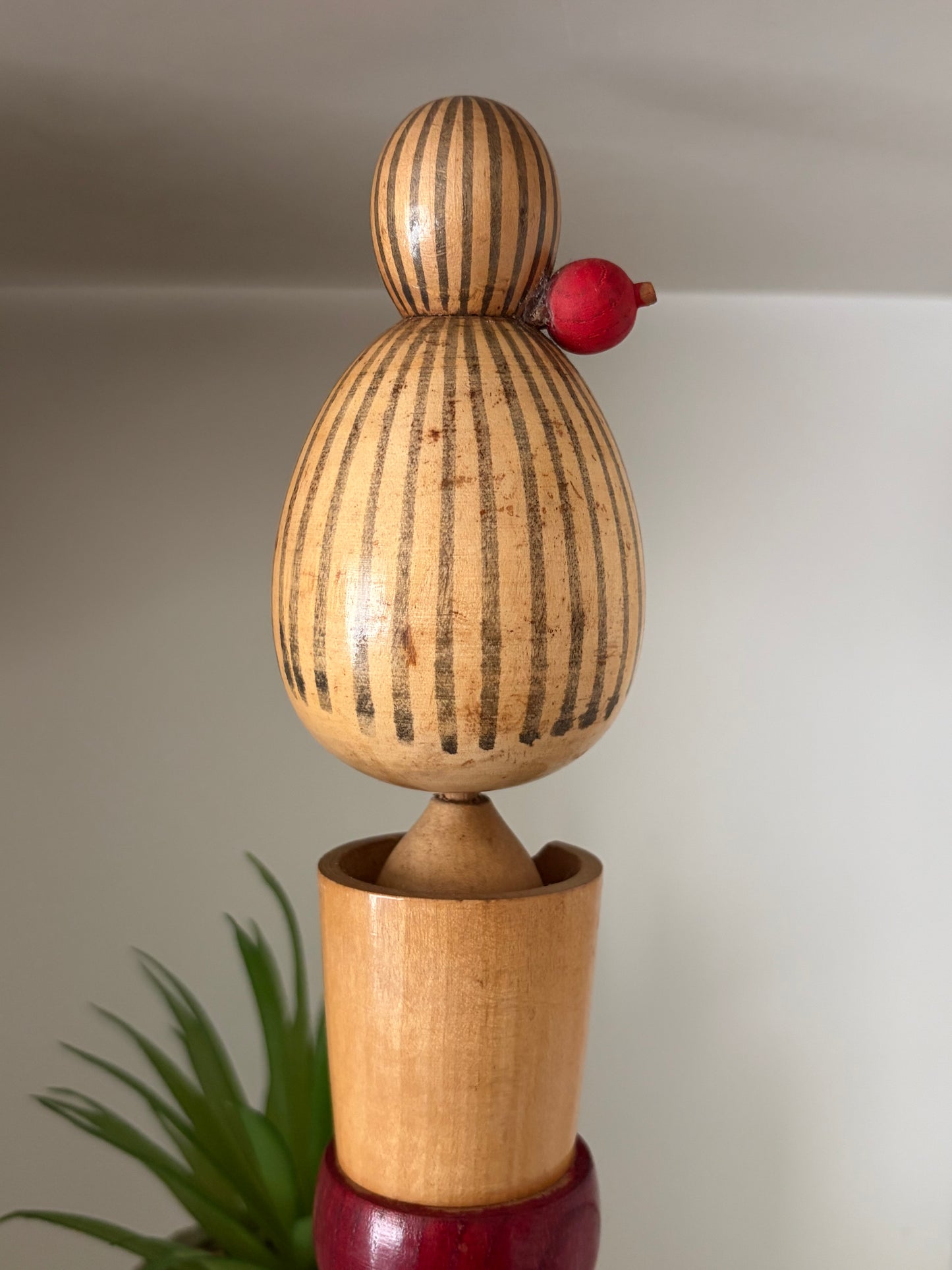 Vintage Sosaku kokeshi by Isamu Yamakawa