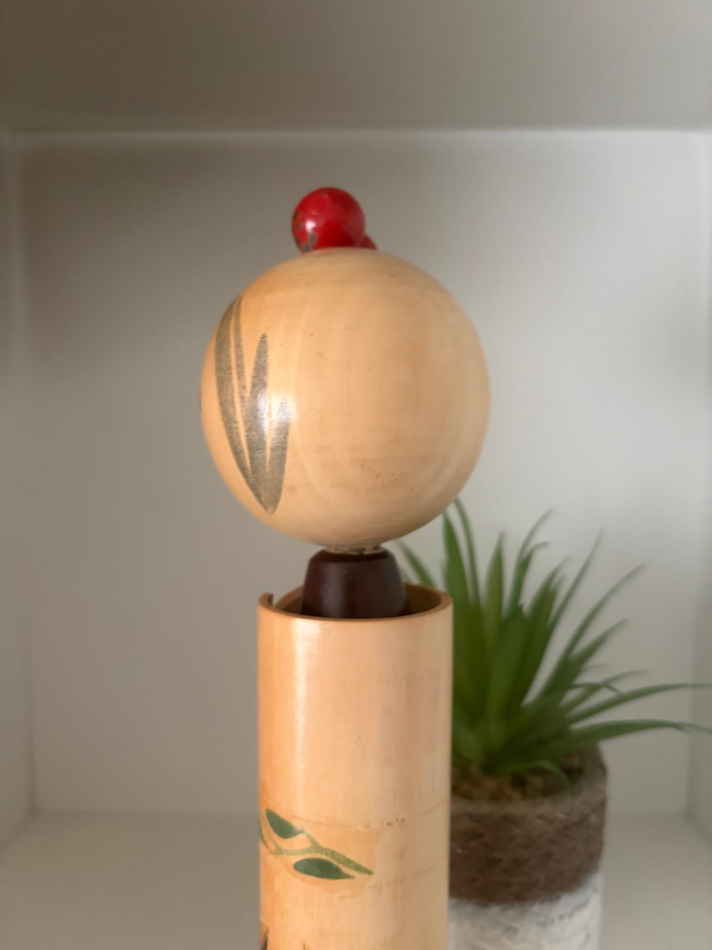 Vintage Sosaku kokeshi by Hosaka Torao