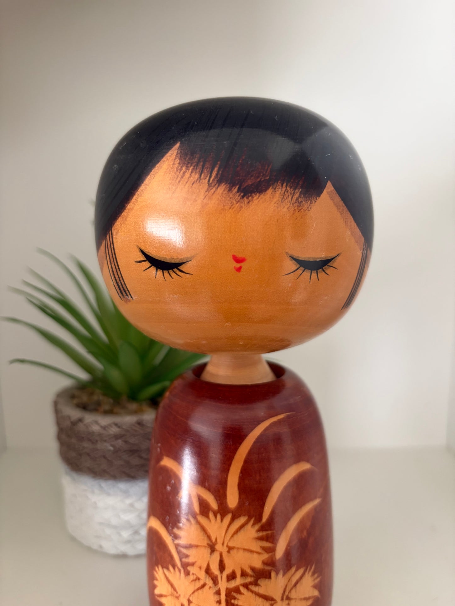 Vintage Sosaku kokeshi by Izumi Morijiro