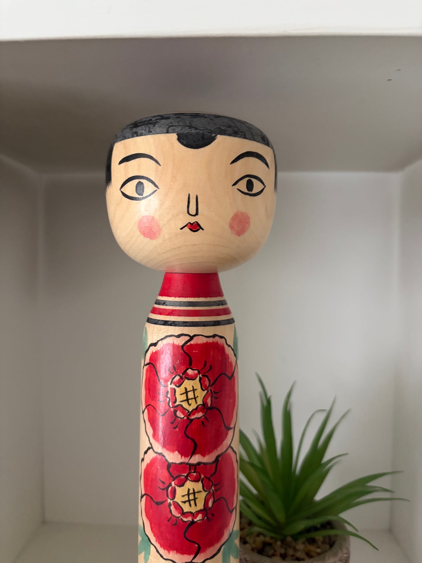 Vintage traditional Nakanosawa “Takobozu” Kokeshi doll by Koji Seya
