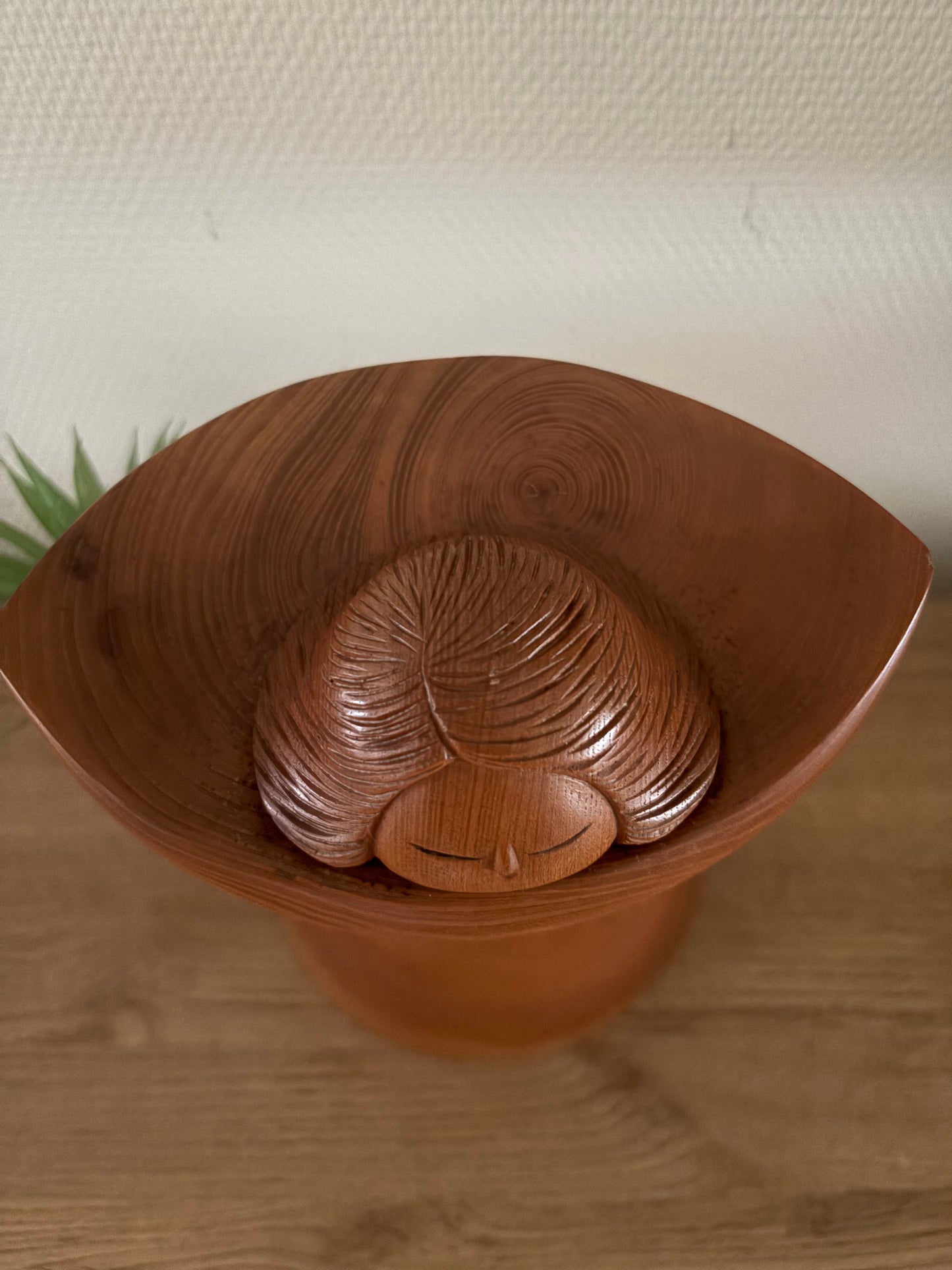 Exclusive Vintage Sosaku kokeshi by Aoki Ryoka (1931-) She is dated 1983