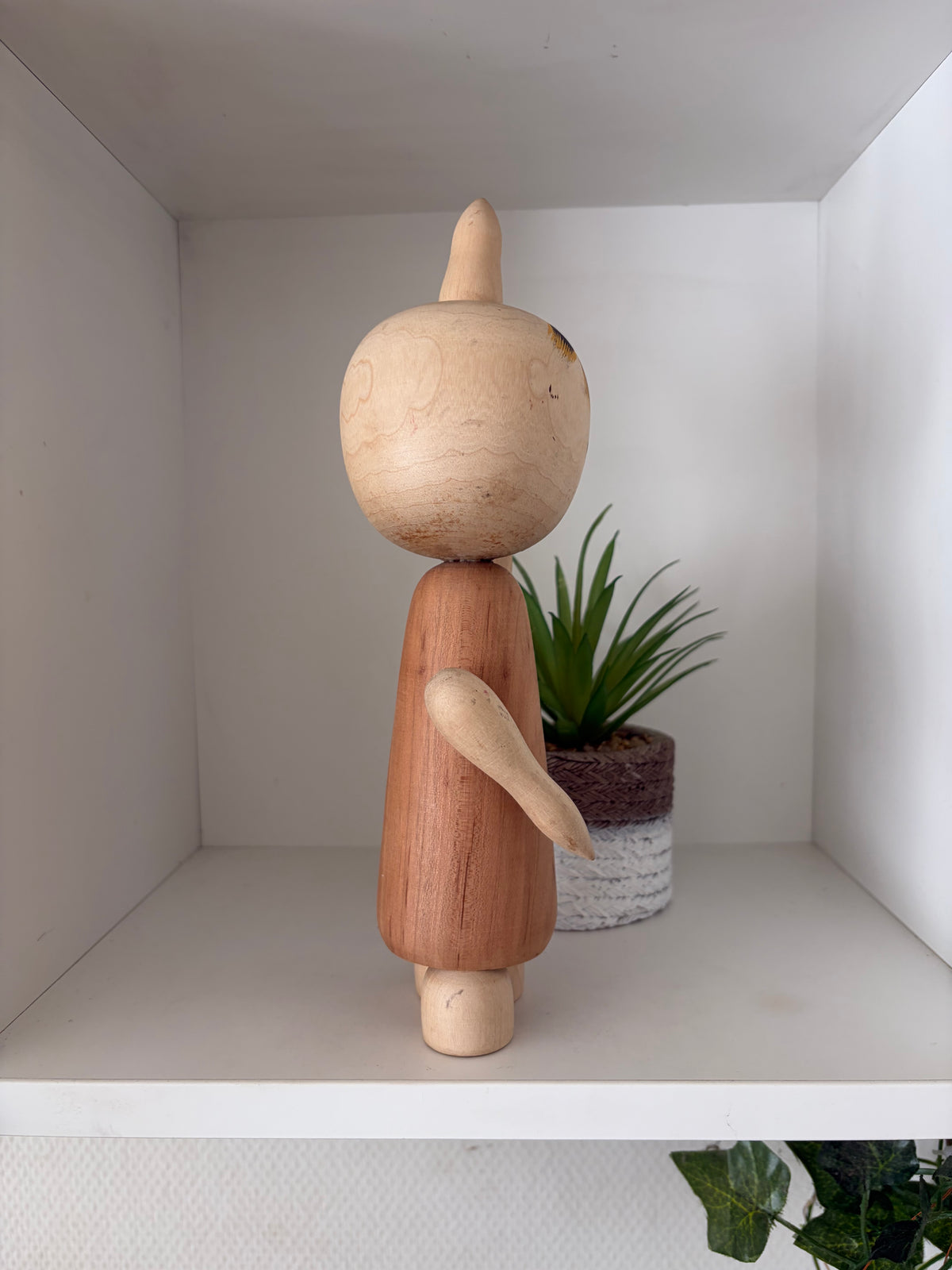 Rare vintage Sosaku kokeshi by Hideo Ishihara (1925-1999)