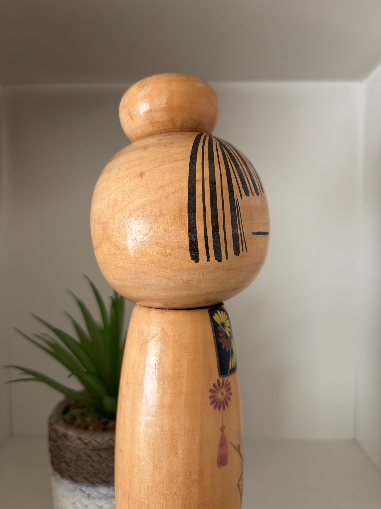 Vintage Sosaku kokeshi by Sato Suigai (1920-)
