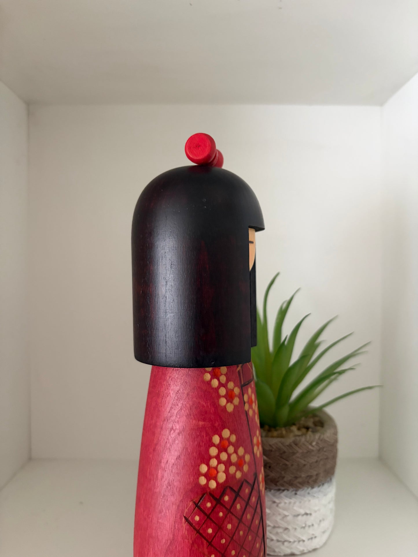 Vintage Gumma kokeshi by Kazuo Takamizawa