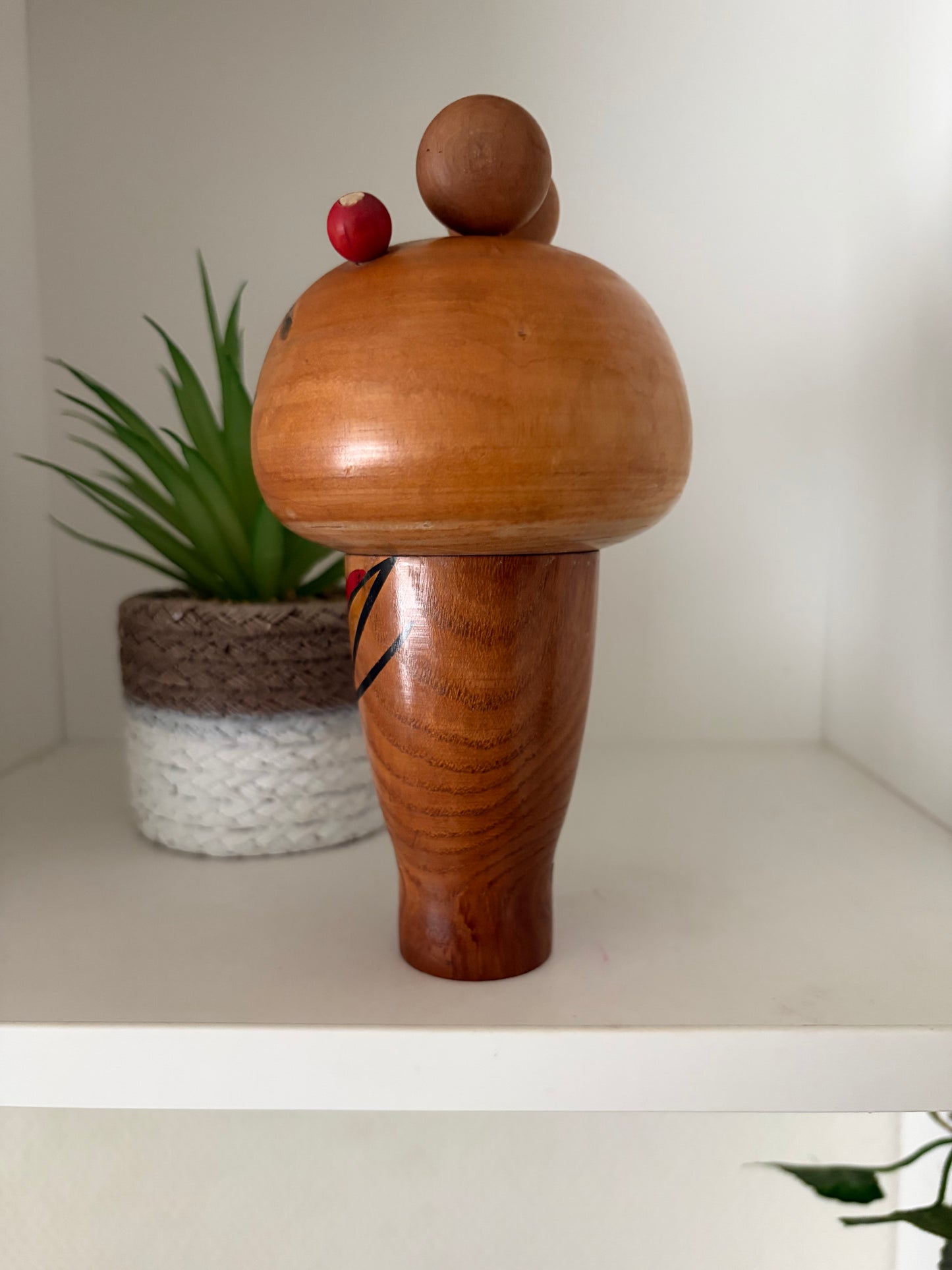 Rare vintage Sosaku kokeshi by Ishida Kanji