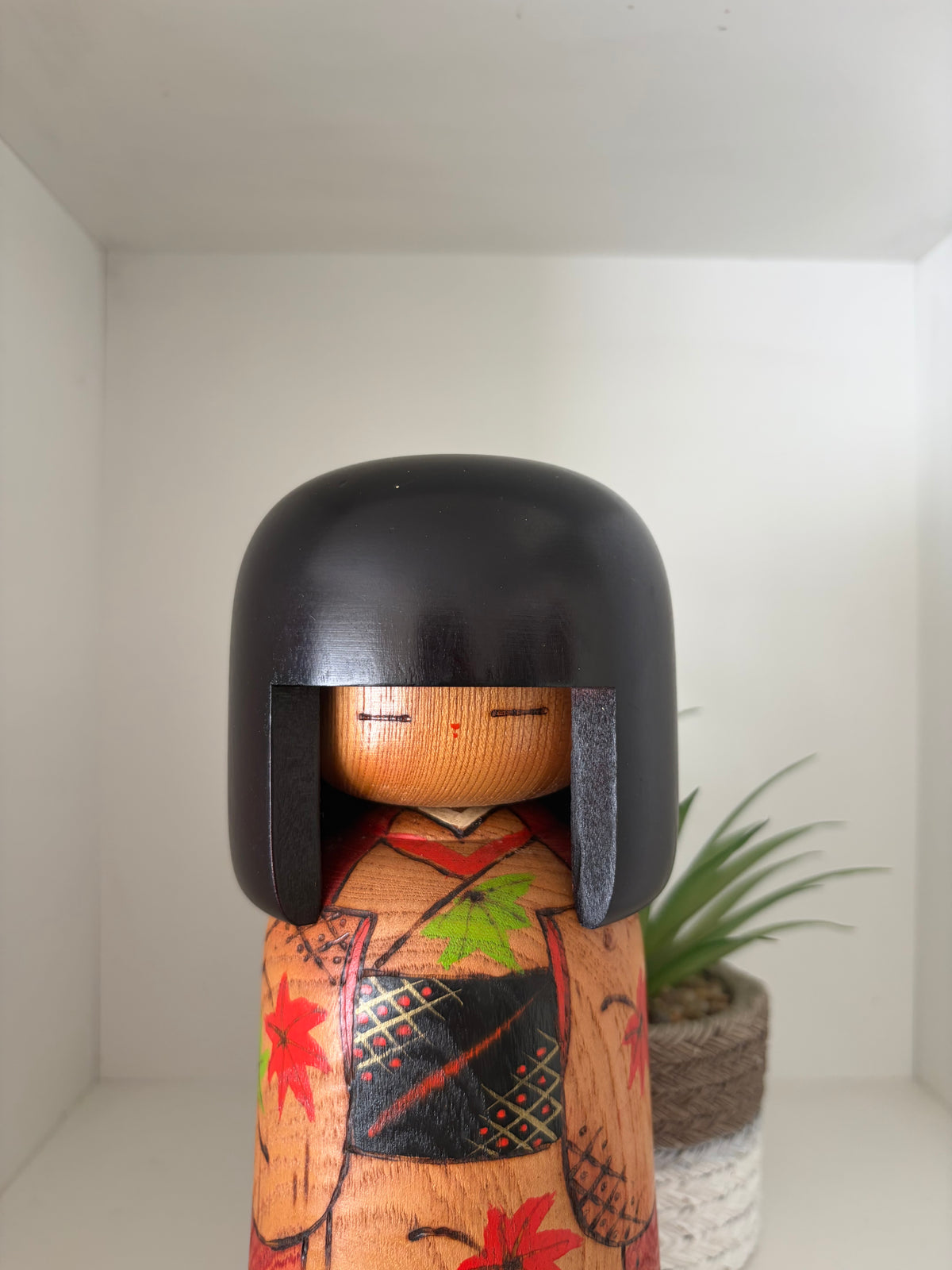 Vintage Gumma kokeshi by Kunio Miyagawa (1933-)