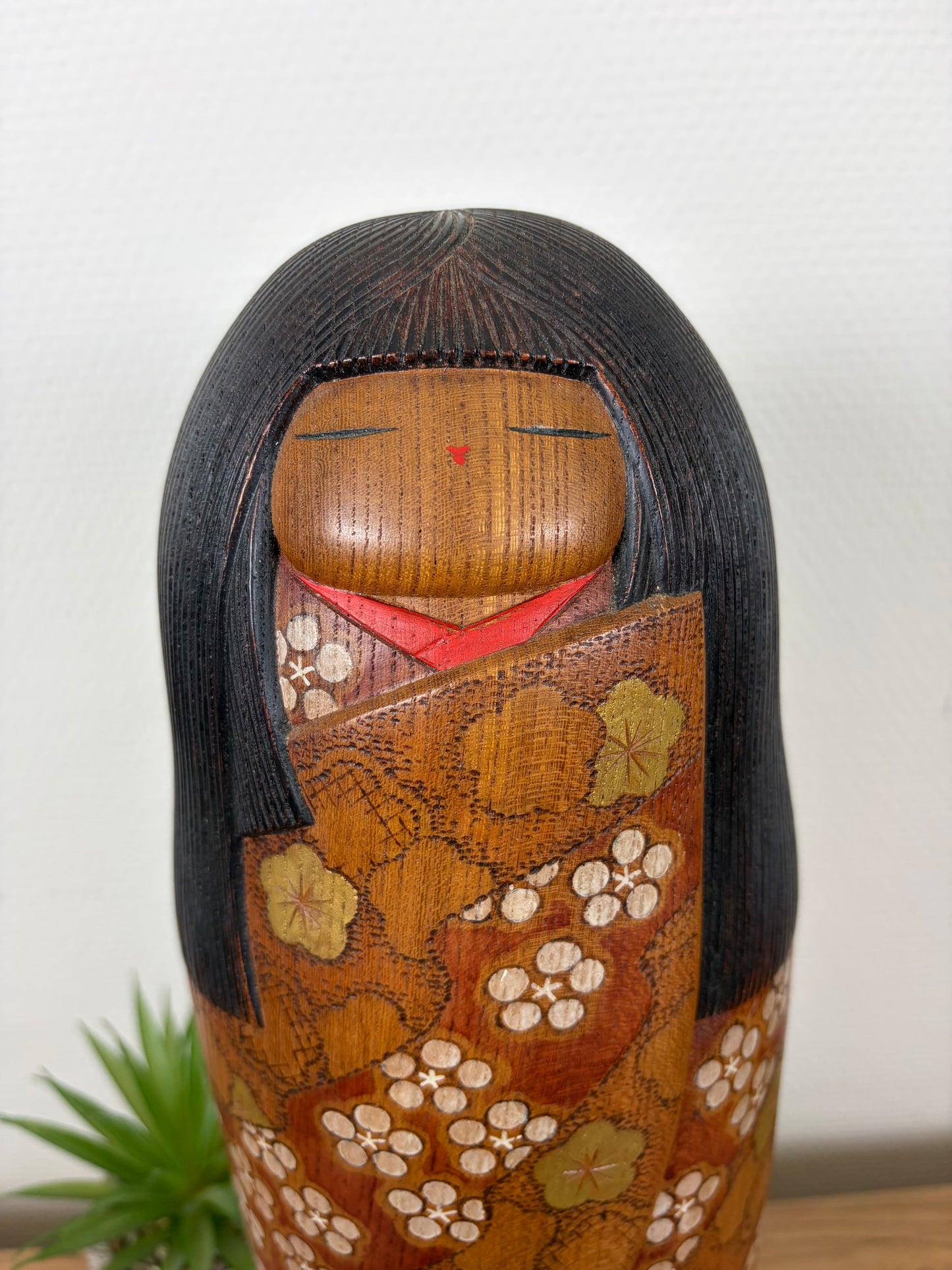 Exclusive vintage kokeshi by Miyagawa Kunio (1933-)