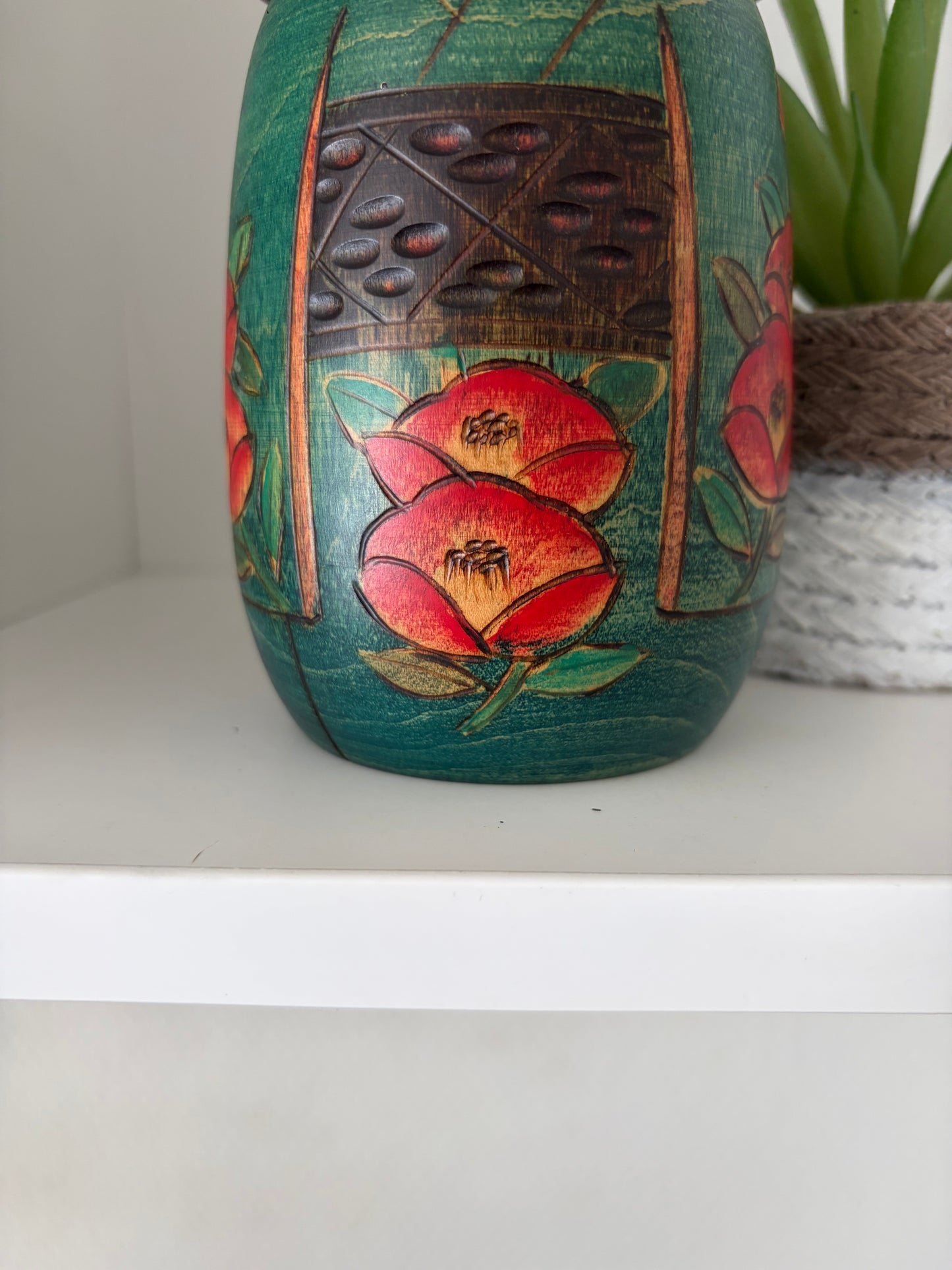 Vintage Sosaku Kokeshi made by Sato Suigai (1920-)