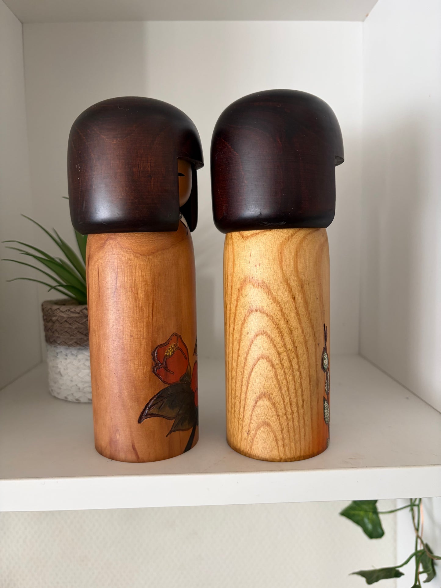 Set of two vintage Gumma kokeshi by Usaburo