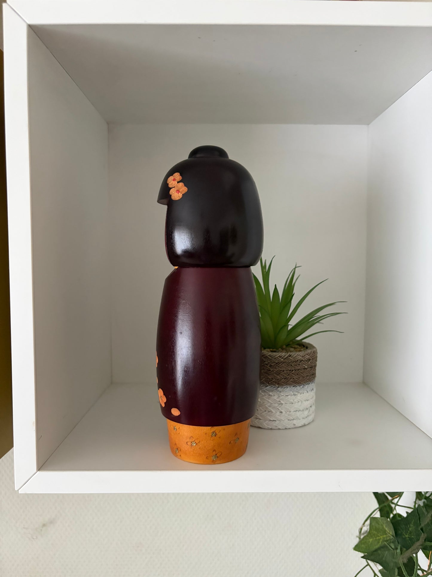 Rare Vintage Sosaku kokeshi by Aoki Ryoka (1931-)