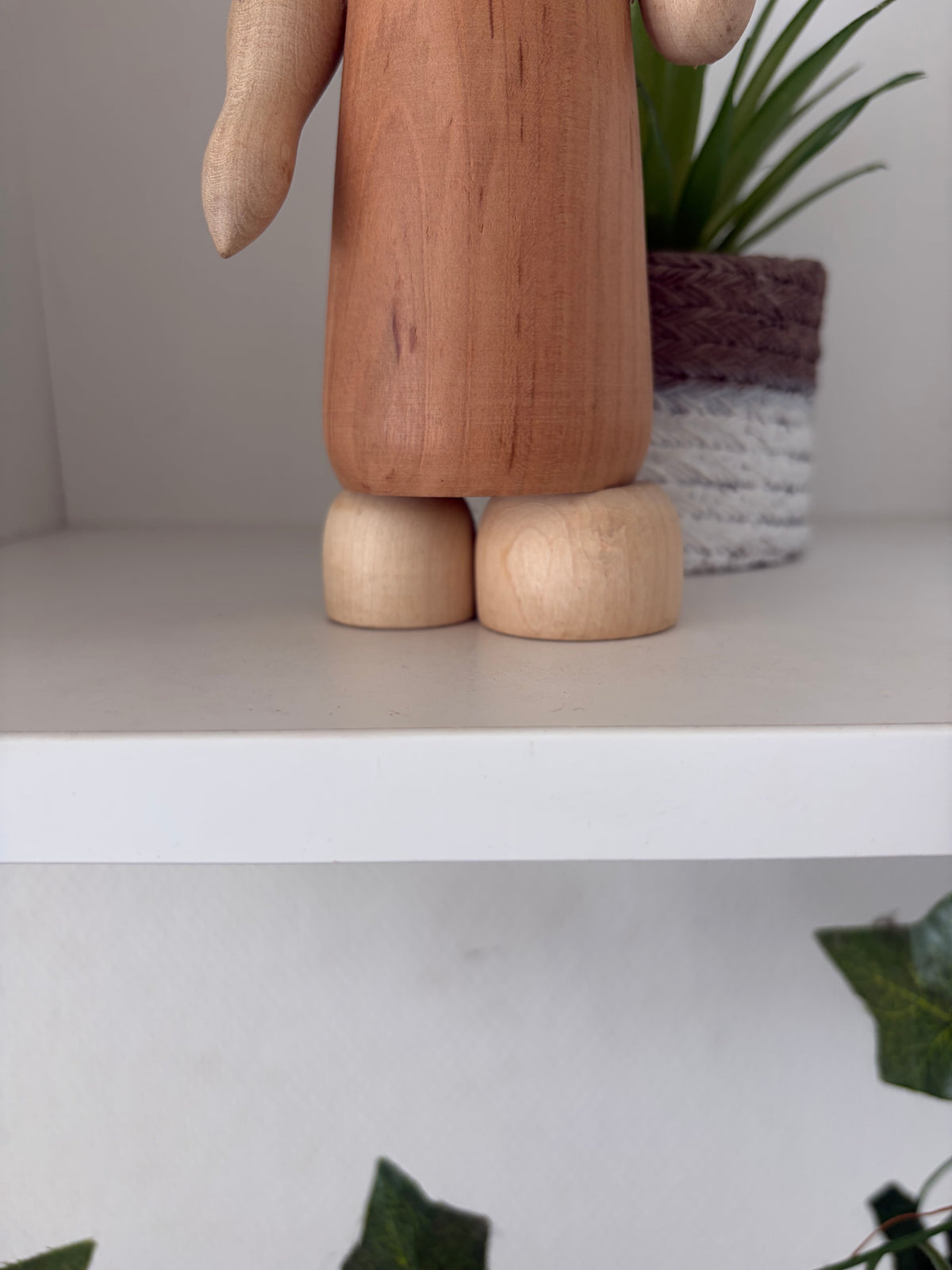 Rare vintage Sosaku kokeshi by Hideo Ishihara (1925-1999)