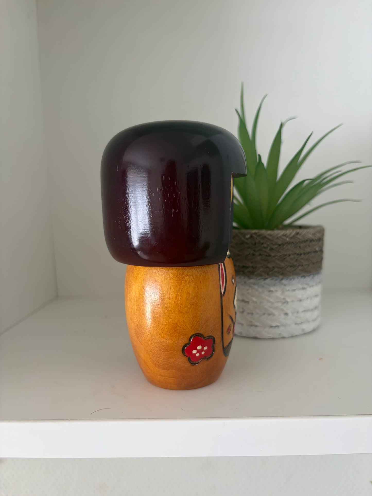 Vintage Gumma kokeshi by Sumitani Kohji