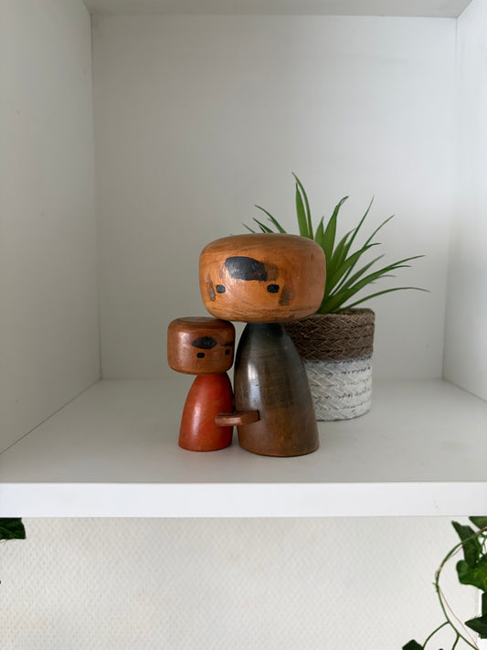 Exclusive Rare Vintage Creative Kokeshi by renowned artisan Ikuyoshi Yokozuka - Mother and child